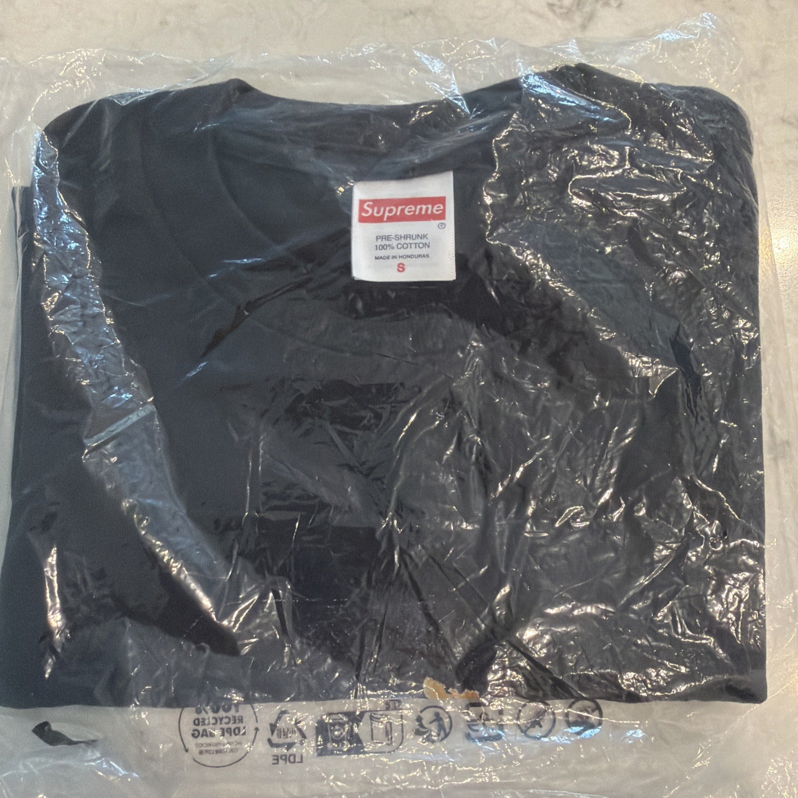 Supreme/Wu-Tang Clan RZA Tee Black Size Small In Hand S gallery