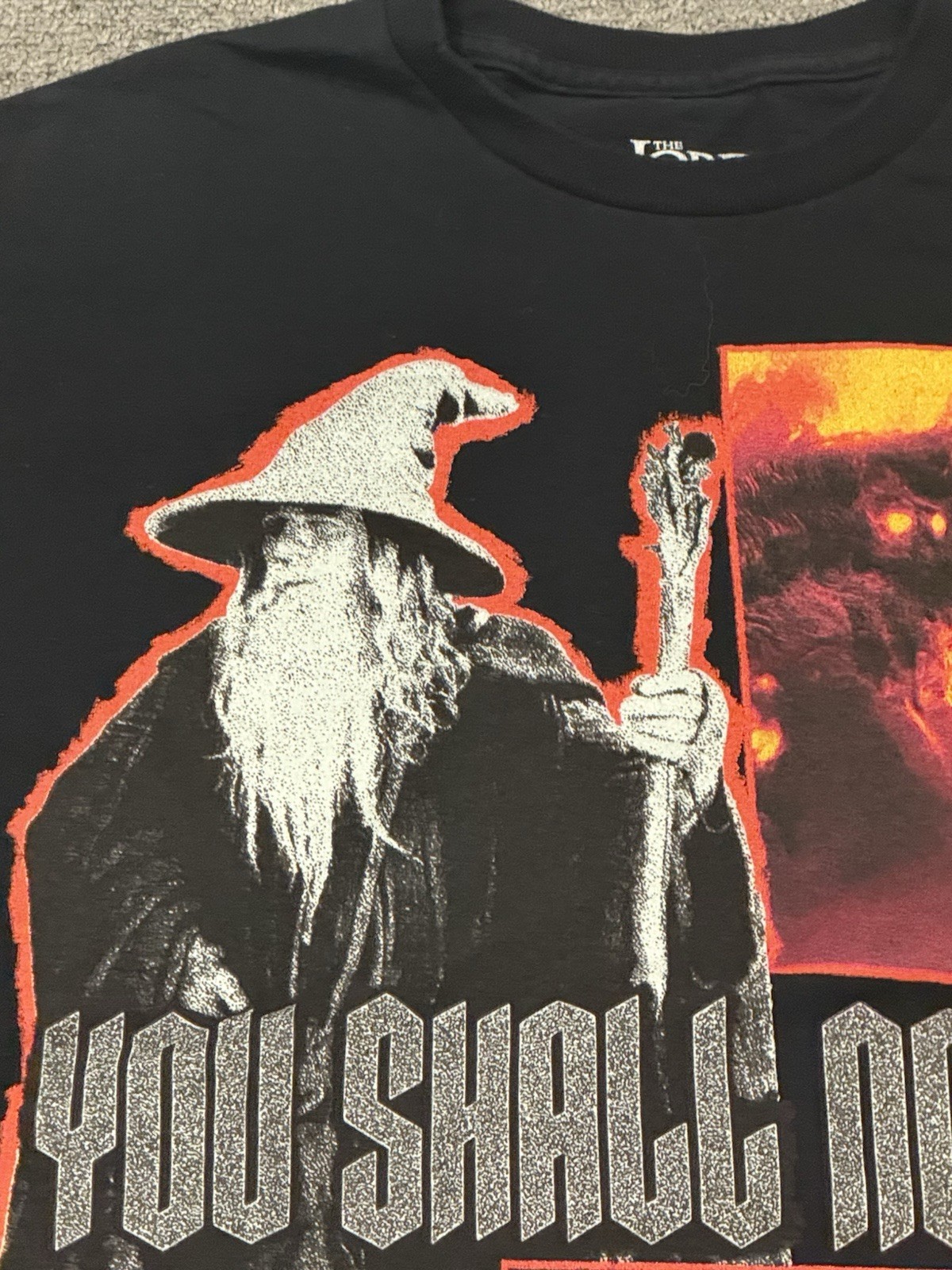 RARE You Shall Not Pass - Gandalf Lord of the Rings Large Print Graphic T shirt gallery