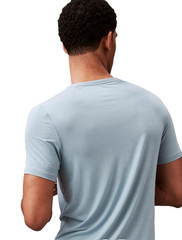 $$$Calvin Klein MEN’s (SMALL) ULTRA-SOFT MODERN T-Shirt NM2232-442