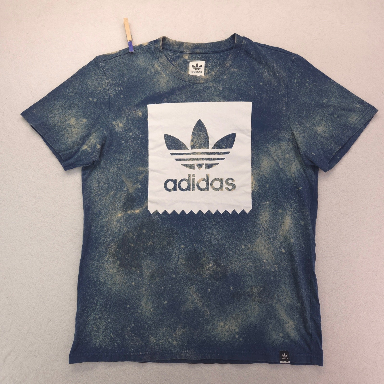 Adidas Casual Crew Neck Short Sleeve Graphic T Shirt Mens Size Large L Tie Dye gallery