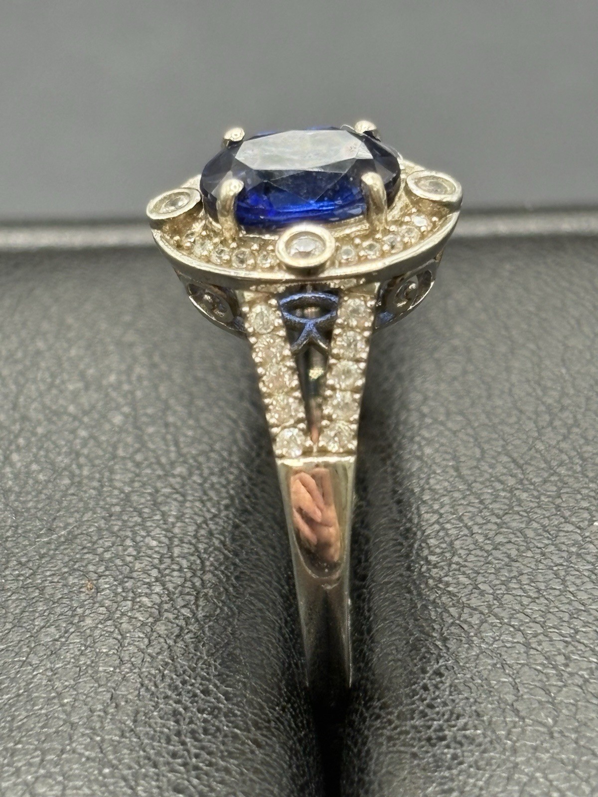 Djoy Sterling Silver Lab Blue Sapphire Ring Size 11 E4
