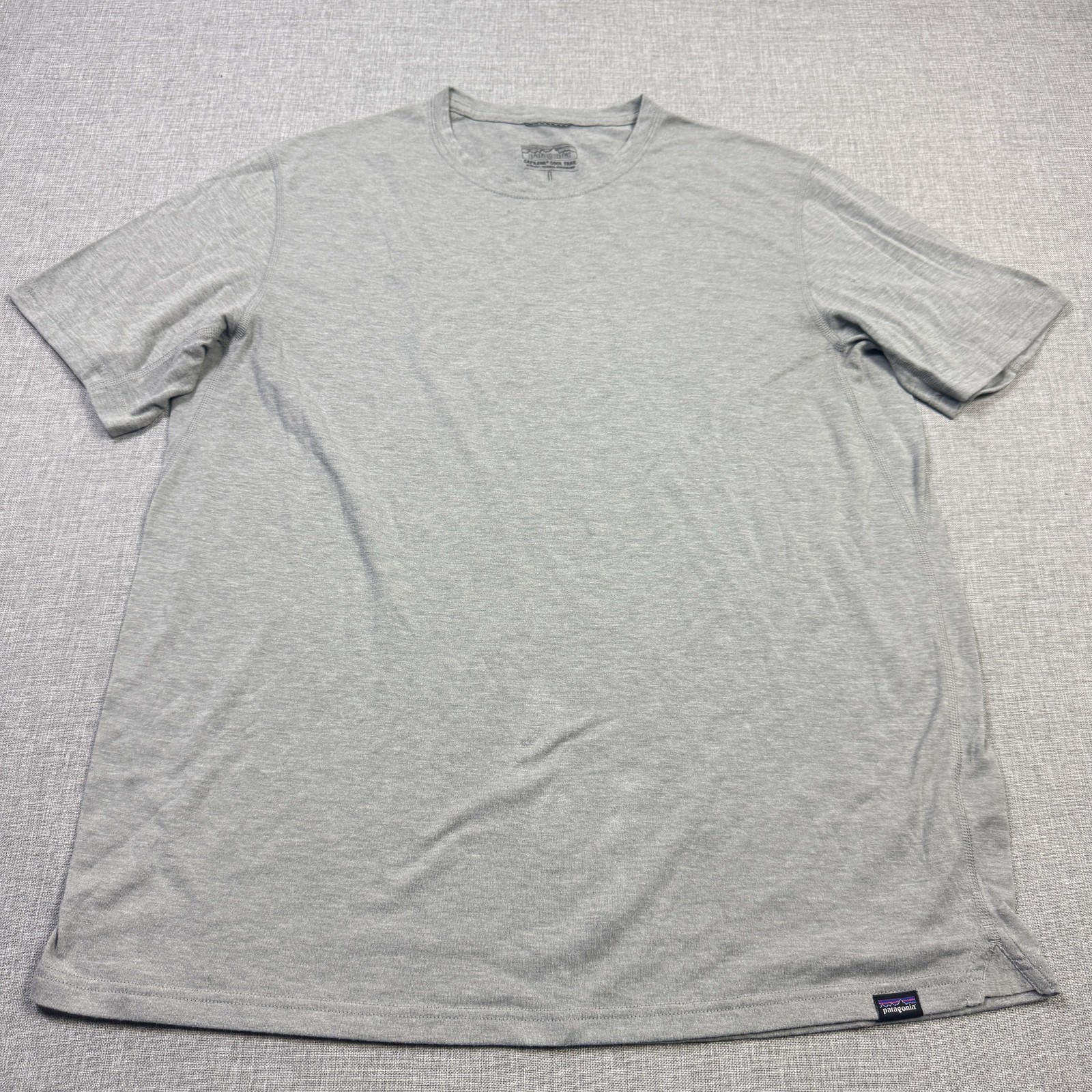Patagonia Capilene Cool Trail T-Shirt Mens Large Gray Polyester Lightweight gallery