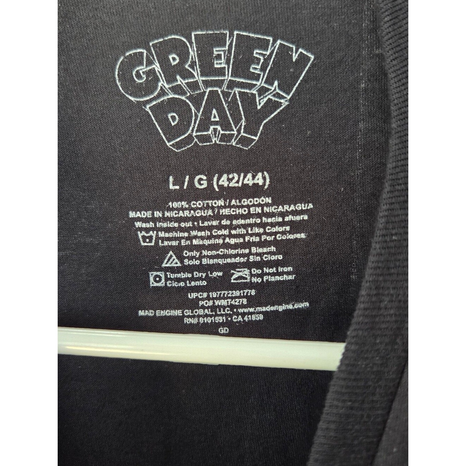 Green Day Dookie Graphic Tee Black Mens L NWOT 90s Punk Rock Band Album T-Shirt gallery