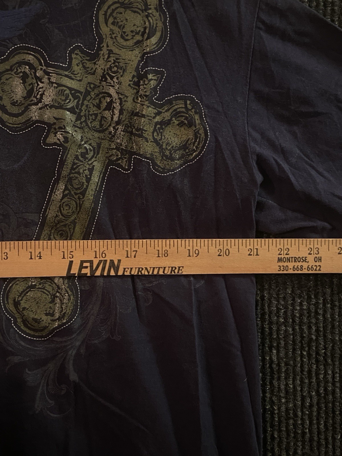 Vintage/Y2K Carbon Black T Shirt Size Large Navy Blue Crosses gallery