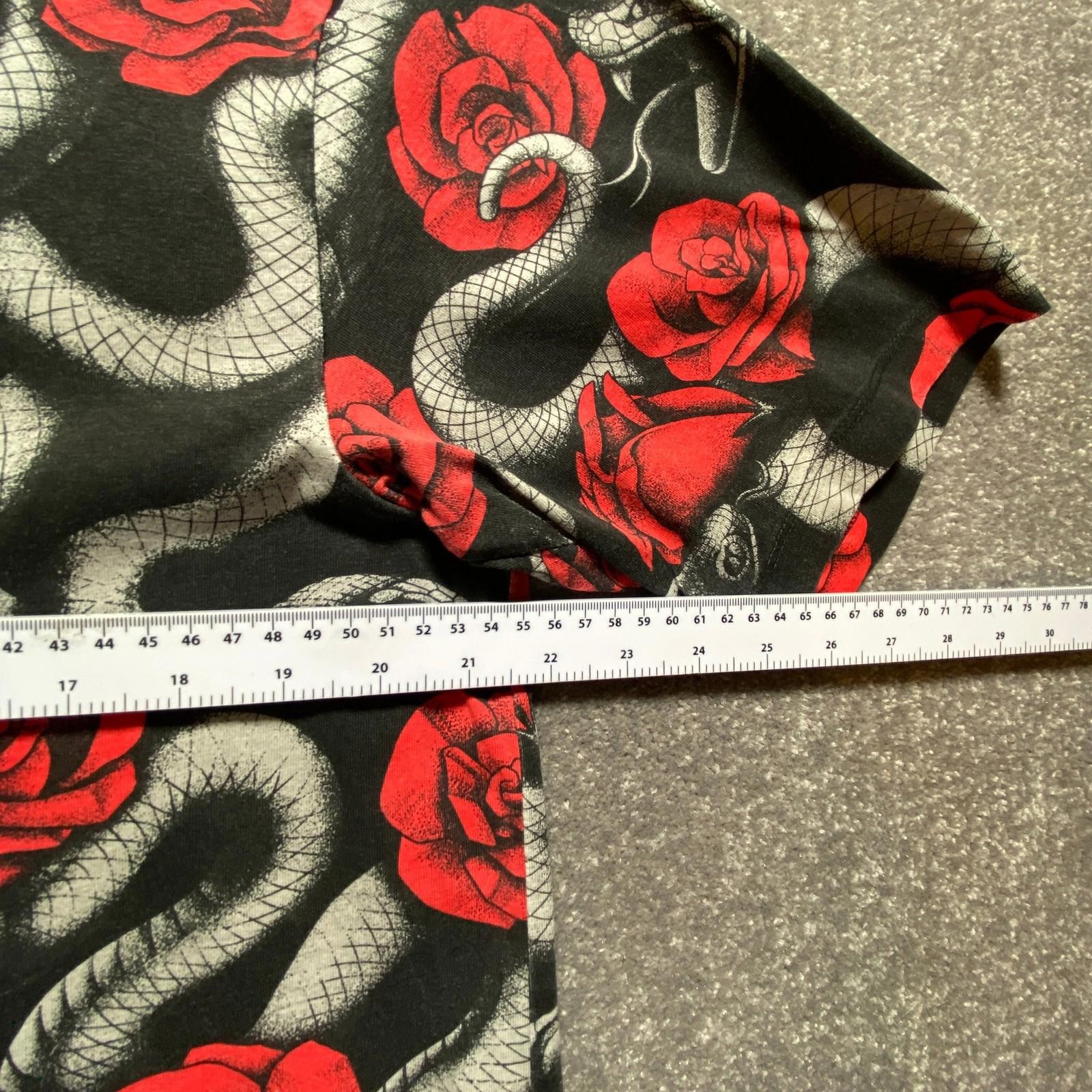 Cropp Men's Large Multicoloured Snake Rose Graphic Print Comfort Fit T-Shirt gallery
