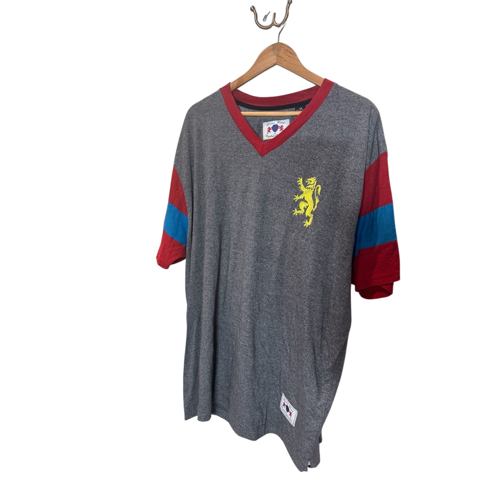 Lions Crest English Laundry V-Neck T-Shirt Mens 3XL Heather Gray Red Blue gallery