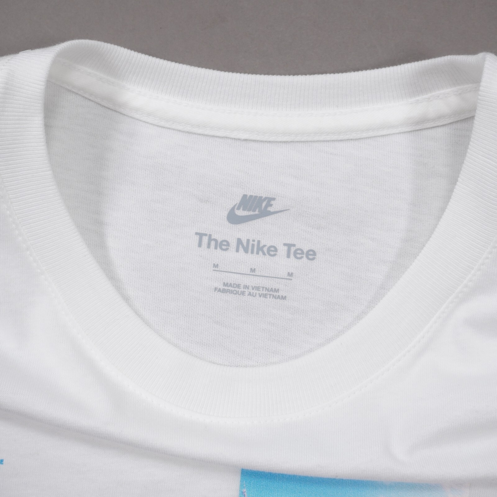 Nike Sportswear NSW Air T Shirt Mens Medium White Short Sleeve Cotton FJ1101 EUC gallery