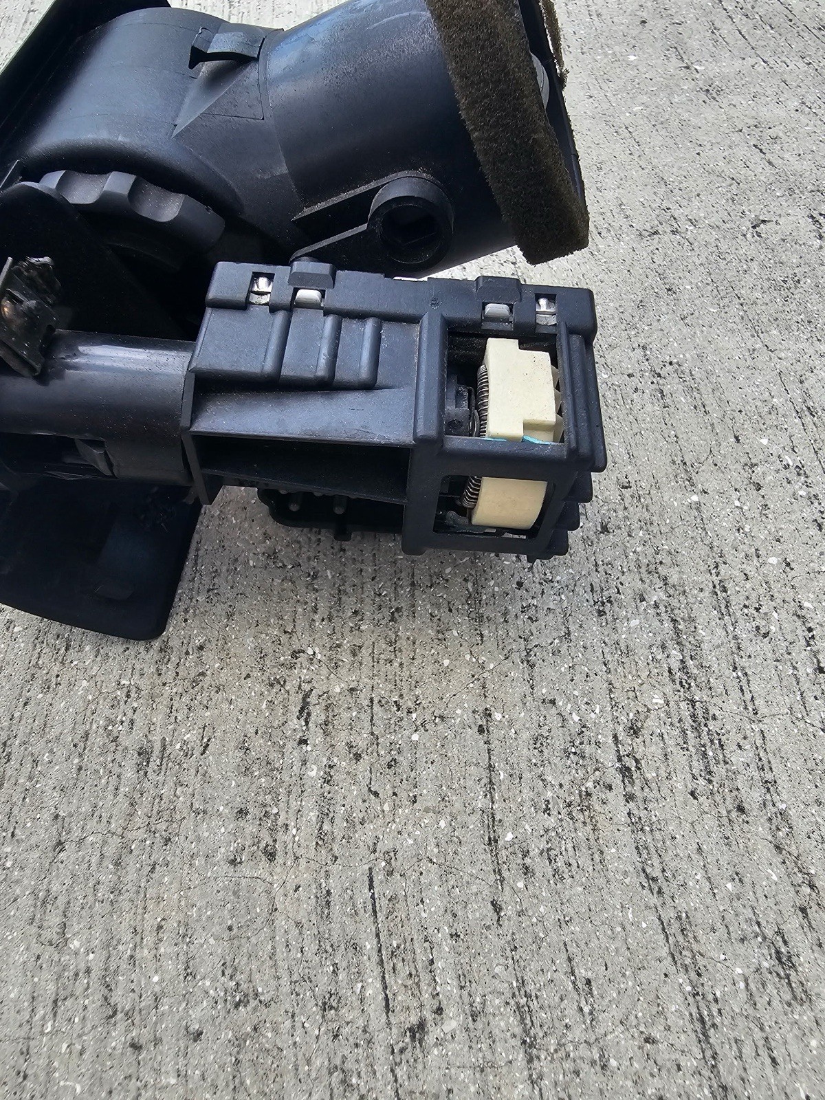 1996-2002 BMW Z3 Driver Side Ac Vent With Headlight Switch Controls Assembly