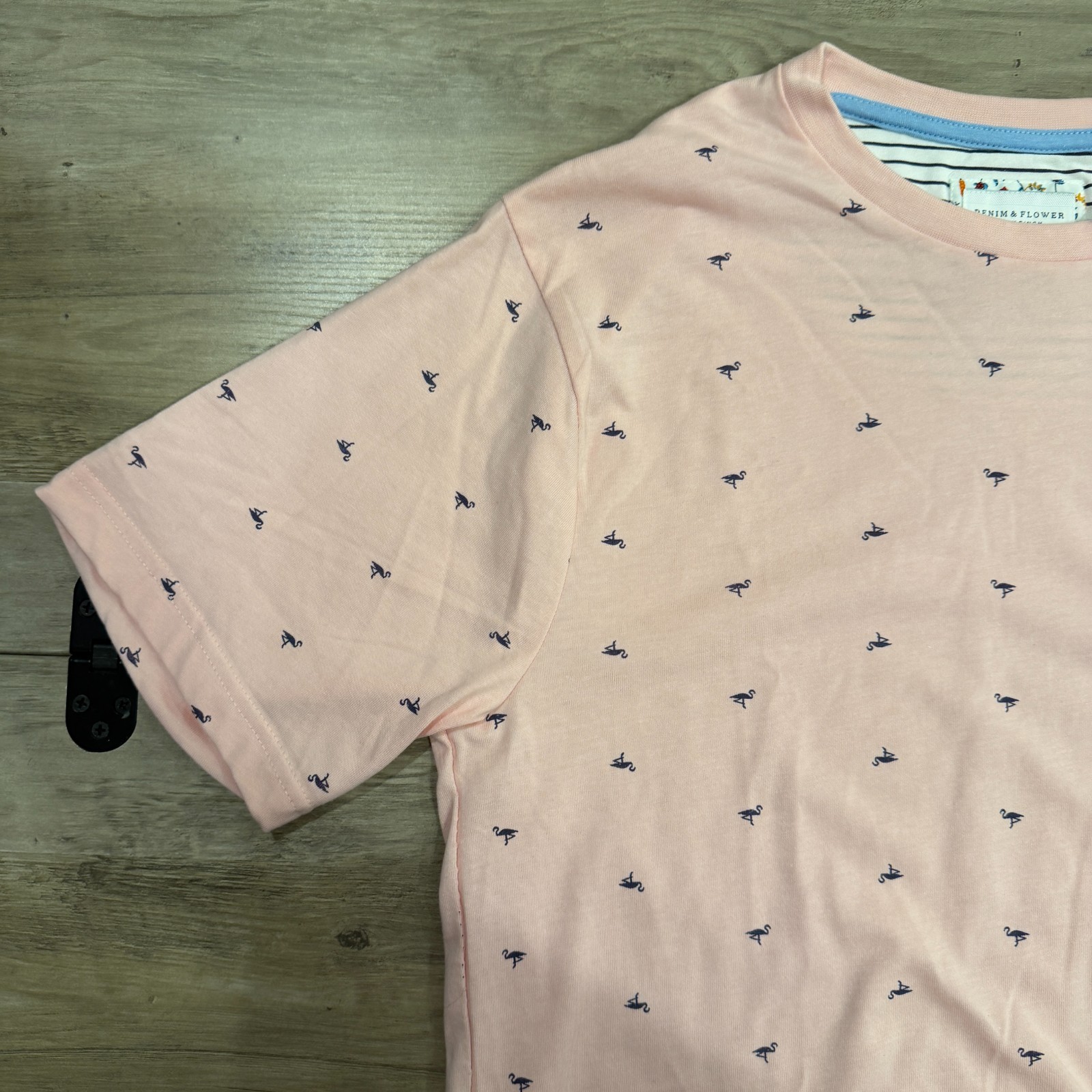 New Denim and Flower Ricky Singh Large Pink Crane Print T shirt gallery