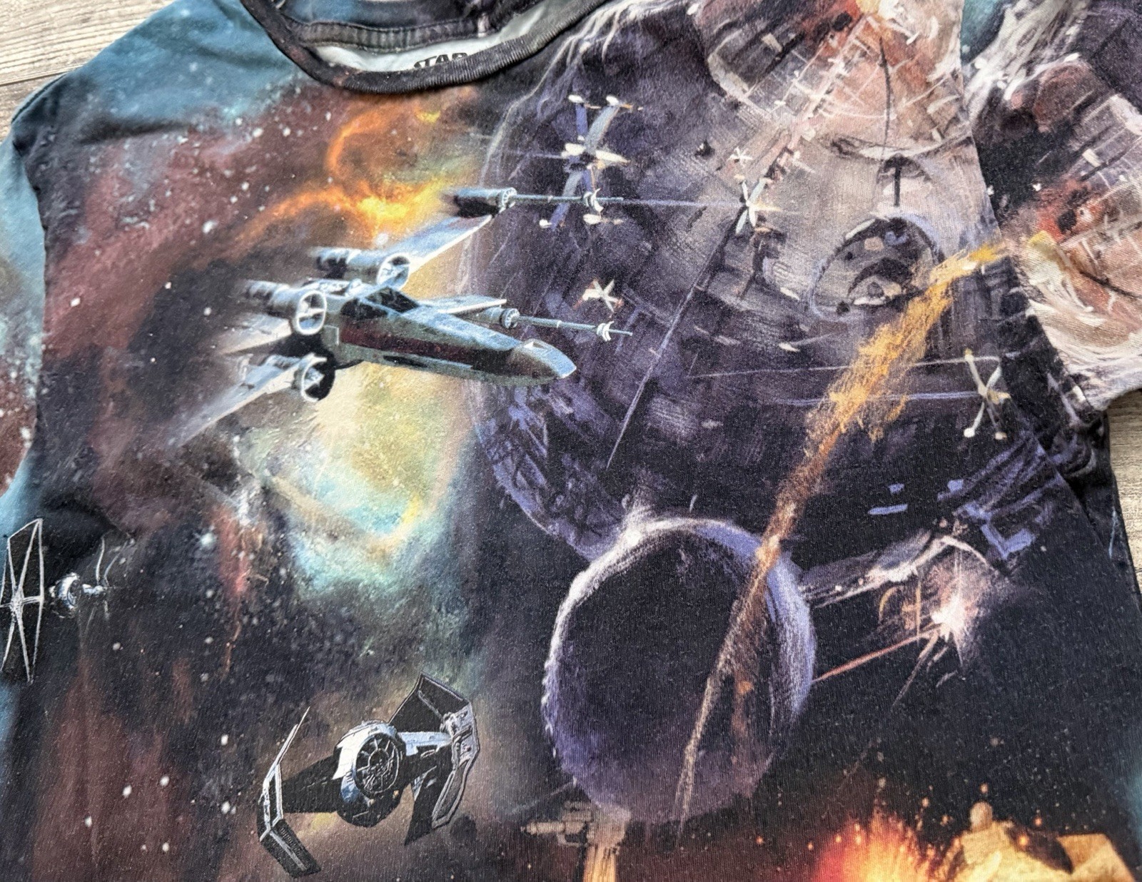Star Wars x On the Byas Shirt Mens Large All Over AOP Death Star X Wing Falcon gallery