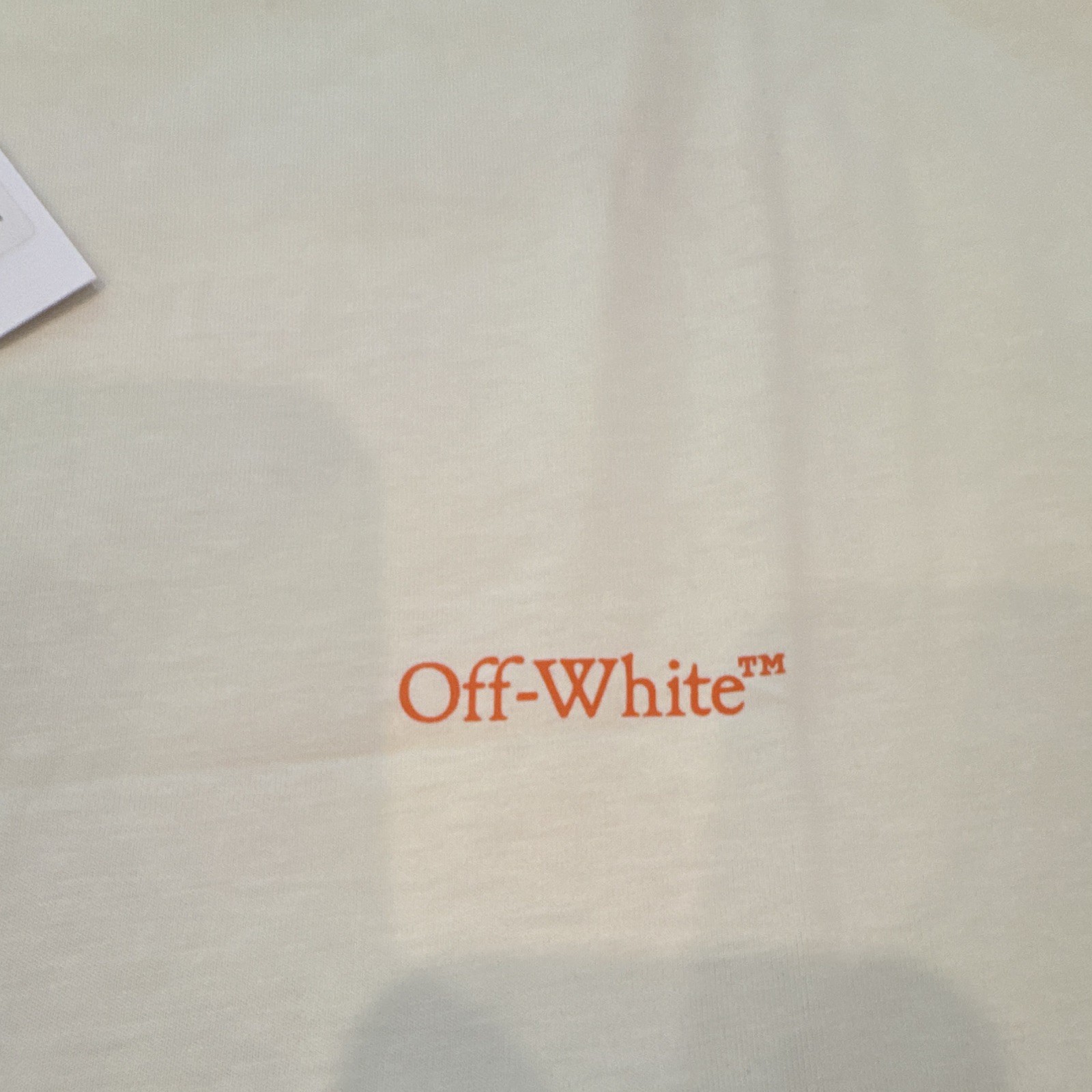 Off-White arrow skate fit tee vanilla ice size large brand new Retail over 350 gallery