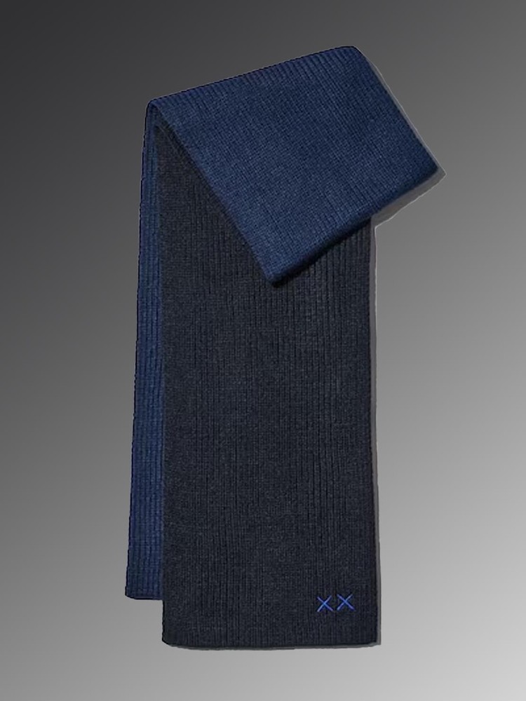 Kaws Winter X Uniqlo Heattech Knitted Scarf Navy