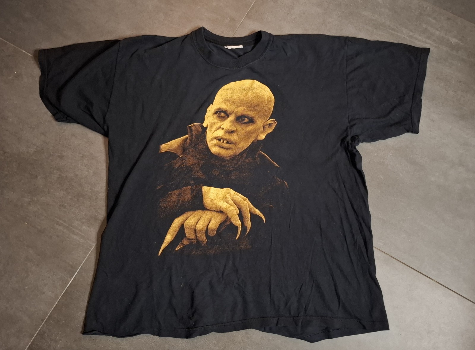 Vintage Klaus Kinski Nosferatu Dracula Horror Movie Shirt 90s XL gallery