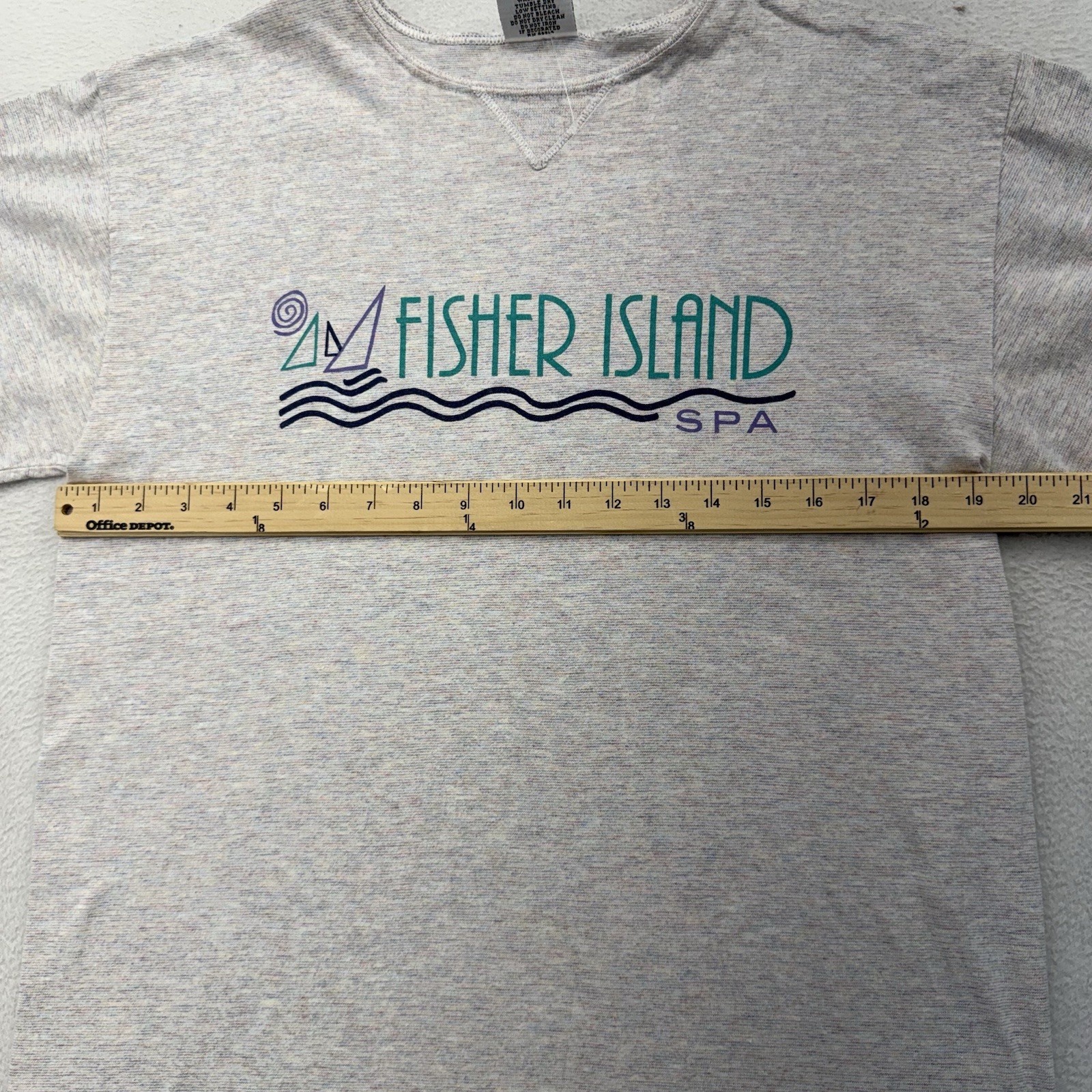 Fisher Island Spa Club Gym Gear M Sweatshirt Miami Beach Rare 80s Made In USA gallery