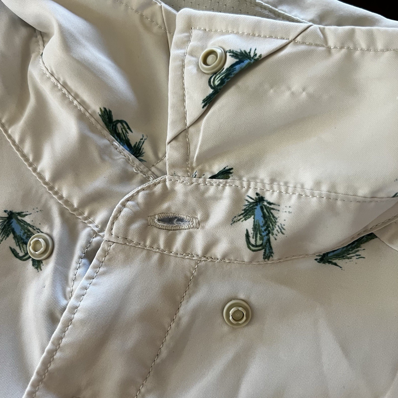 2XL Under Armour UPF 30 Dockside Fly Fishing Shirt Button Up Shirt Mens Size XXL gallery