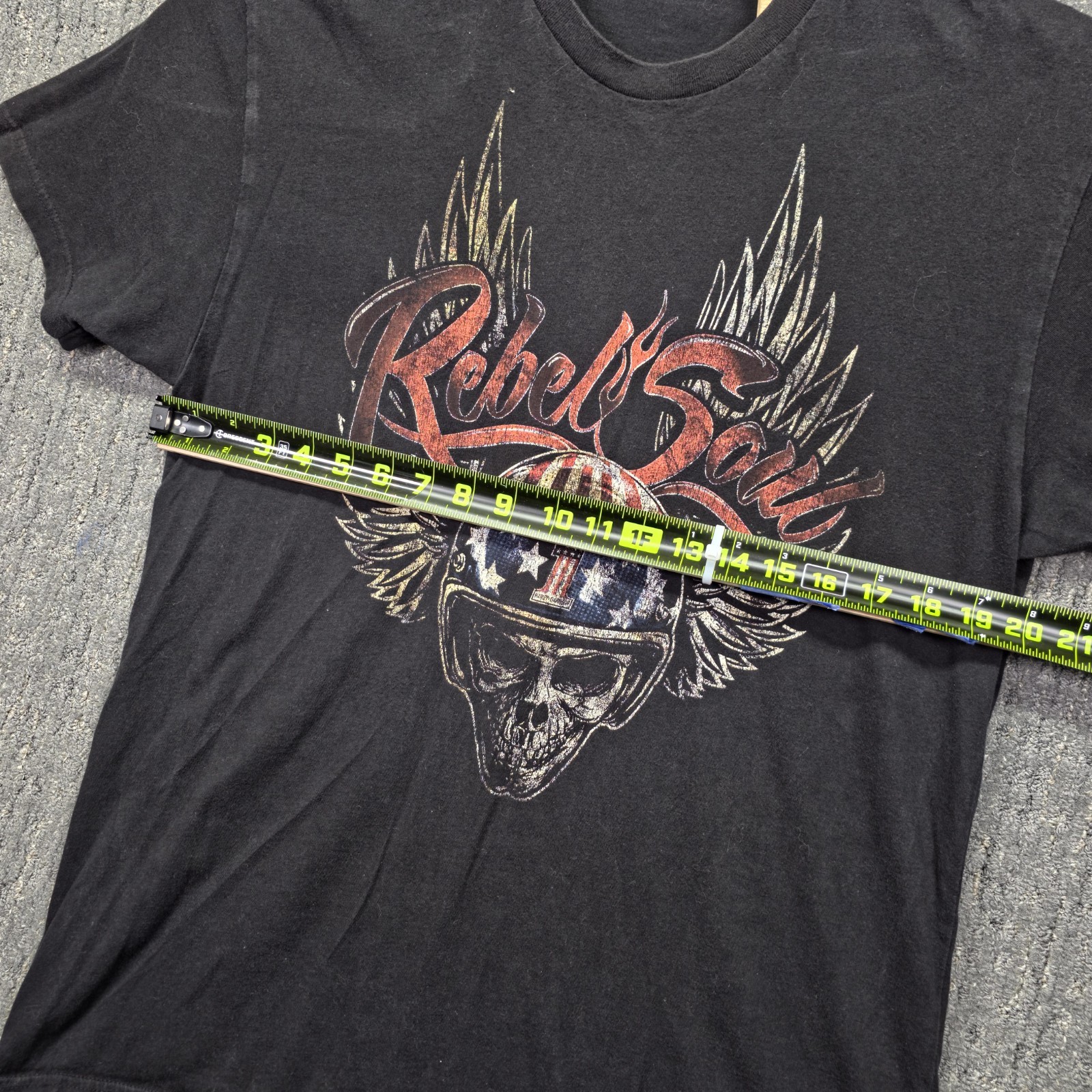 Kid Rock Rebel Soul Tour 2013 T-Shirt Large Harley Davidson 110th Skull Wings gallery