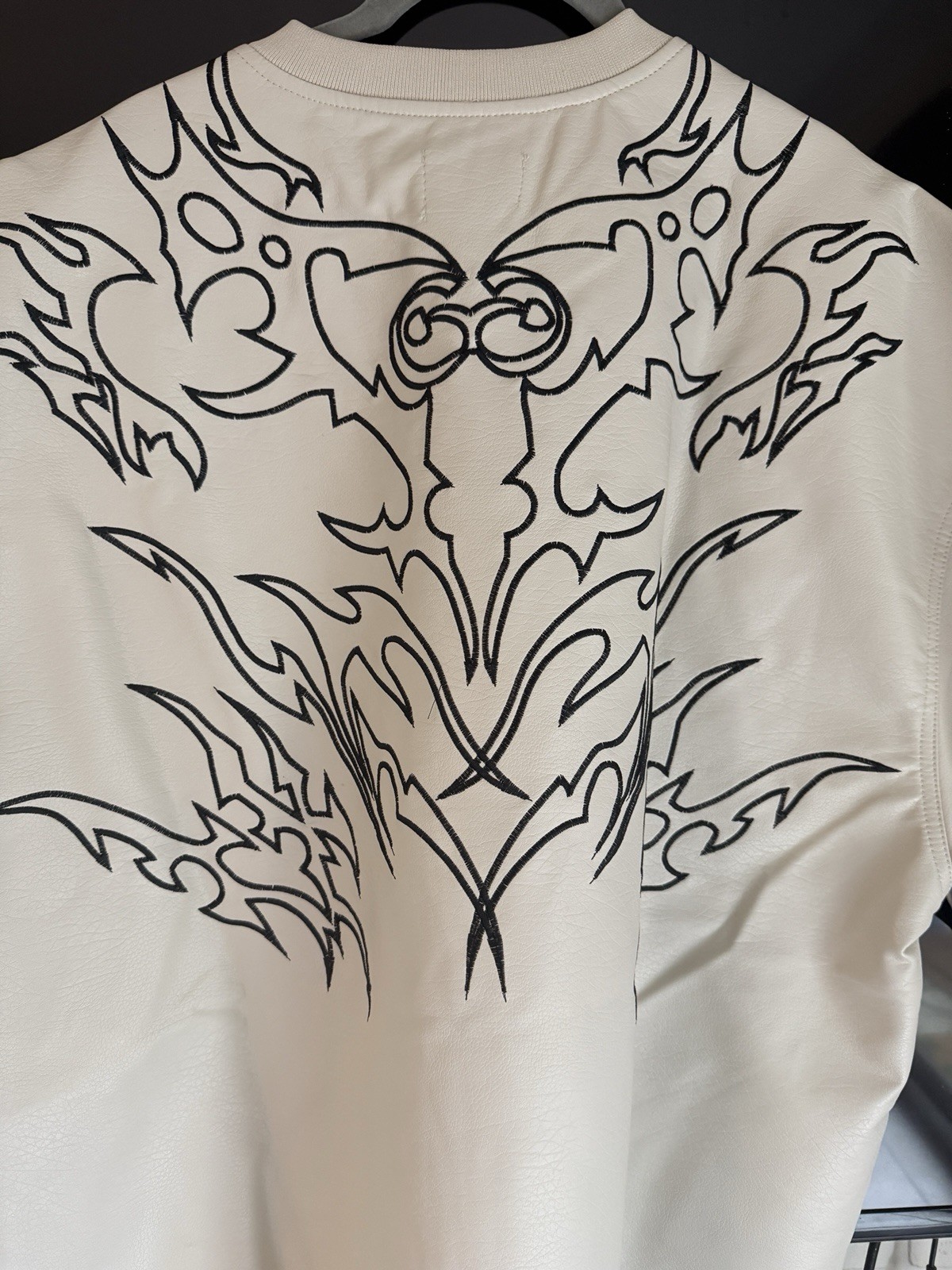 GFTD LA-Bone Graphic Embroidered Tee Faux leather Set 2XL GFPFW25-70 gallery