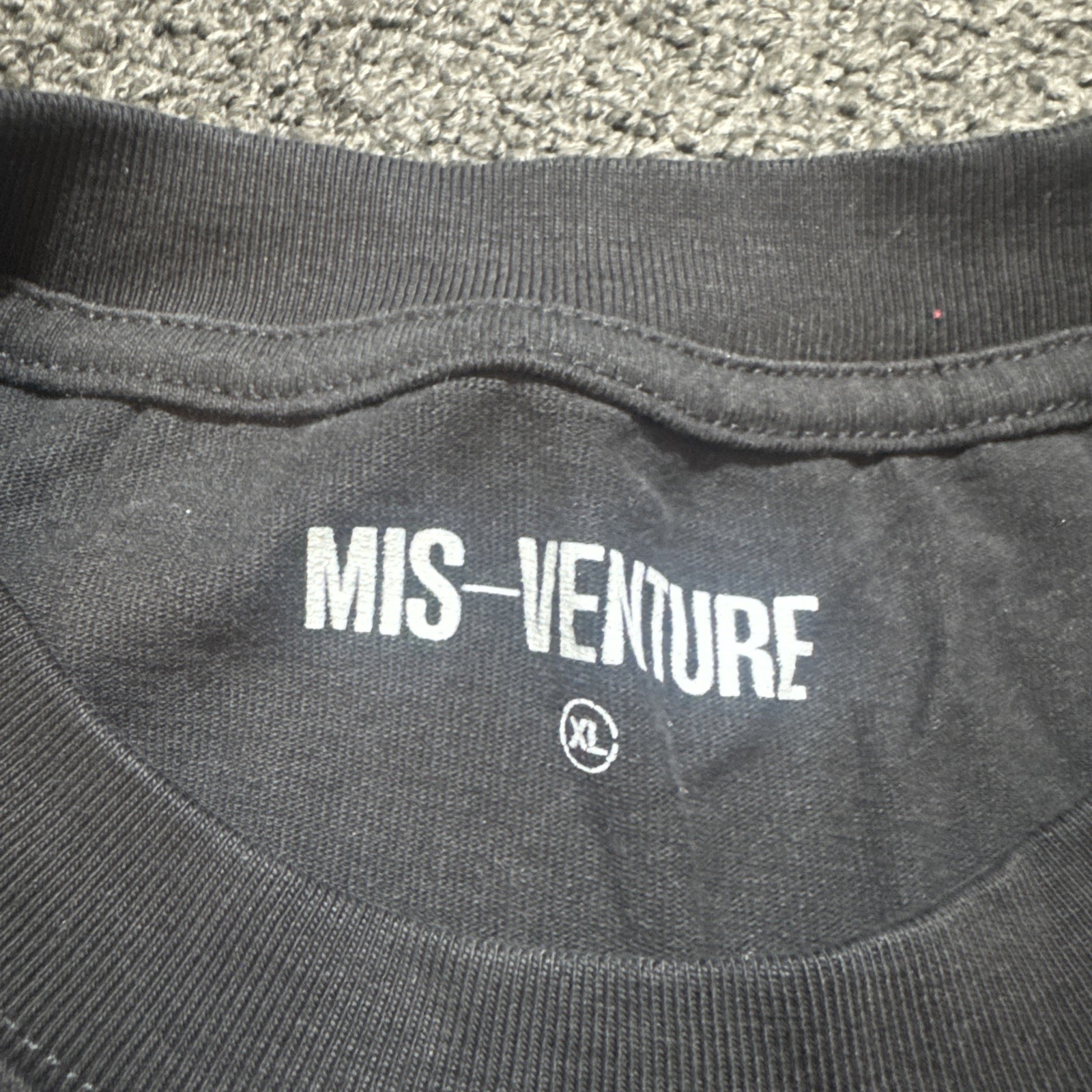 Mis Venture Men Size XL Black Vietnamese T-Shirt An Giang Maverick gallery