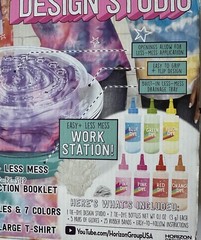 Tie- Dye Design Studio T Shirt Dye Kit WORK STATION! 18 PROJECTS