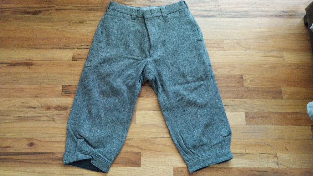 WOOLRICH -Vintage gray tweed Knickers, Mens hunting, golf pants, no stains/holes