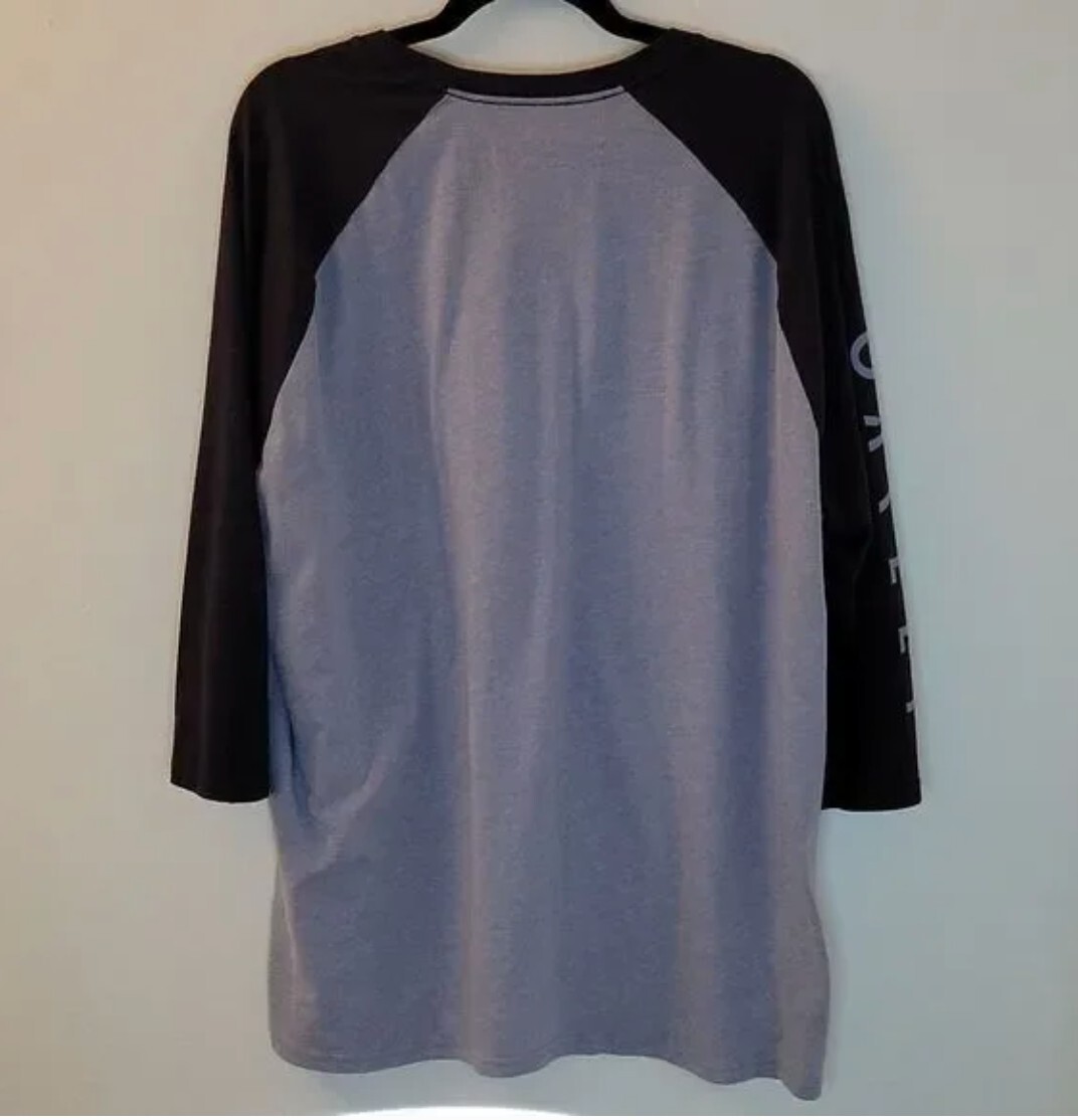 Oakley 3/4 length Raglan Sleeve Tee gallery