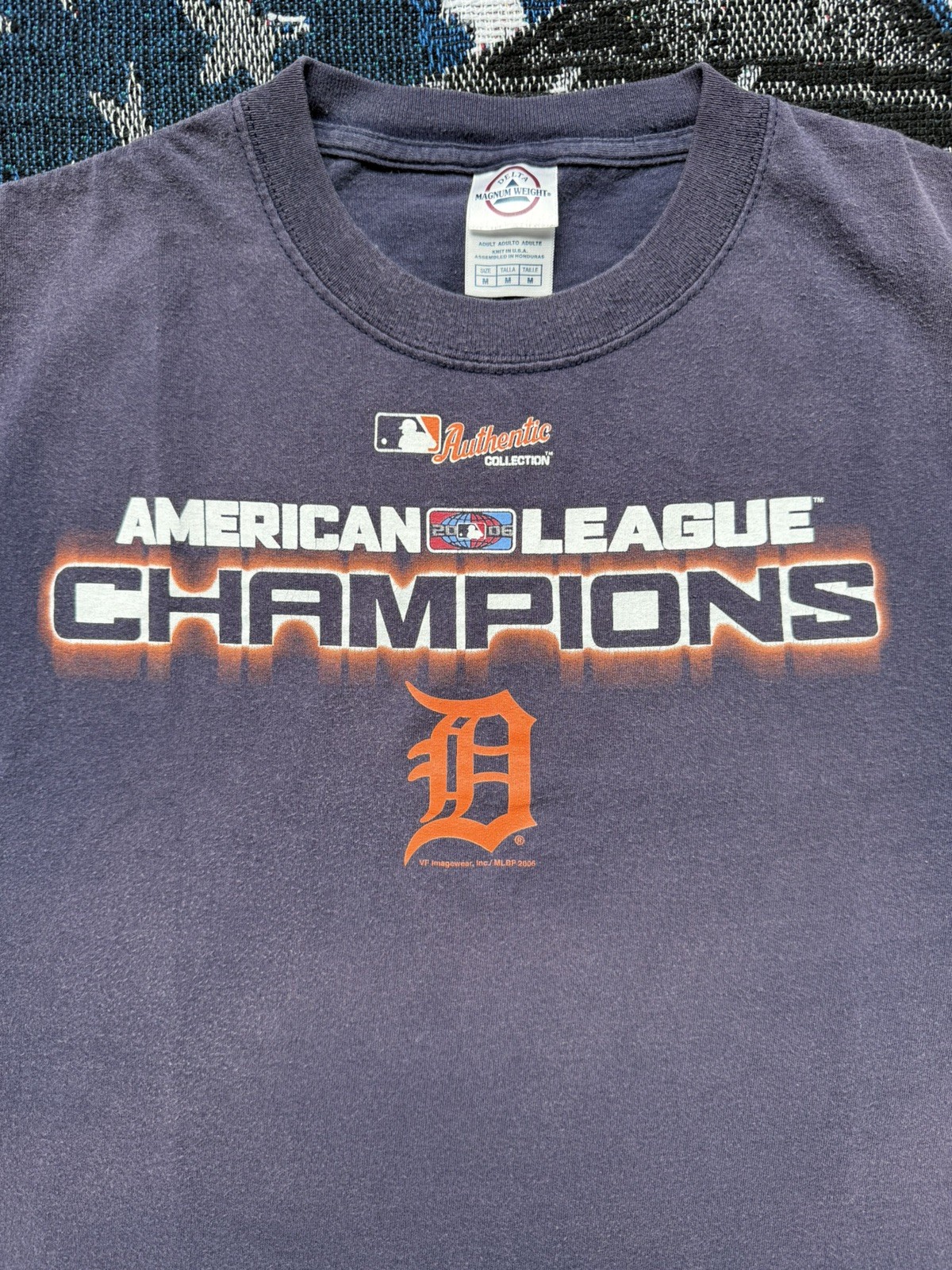 Vintage Faded 2006 Detroit Tigers American League Champions Tshirt Men’s Medium gallery