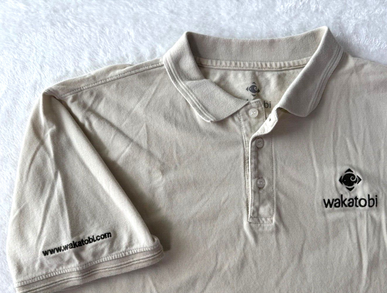 Wakatobi Dive Resort Hawaii Polo Shirt Mens Size XLarge Beige with Tribal Art gallery