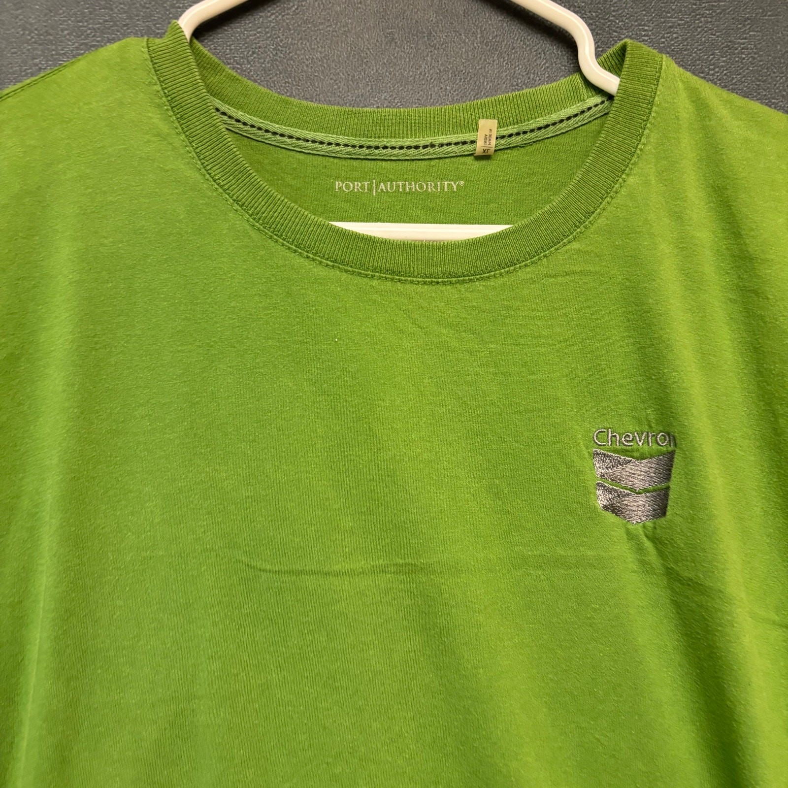 Port Authority Chevron Green Tee Shirt Embroidered Logo XL Corporate Merch gallery