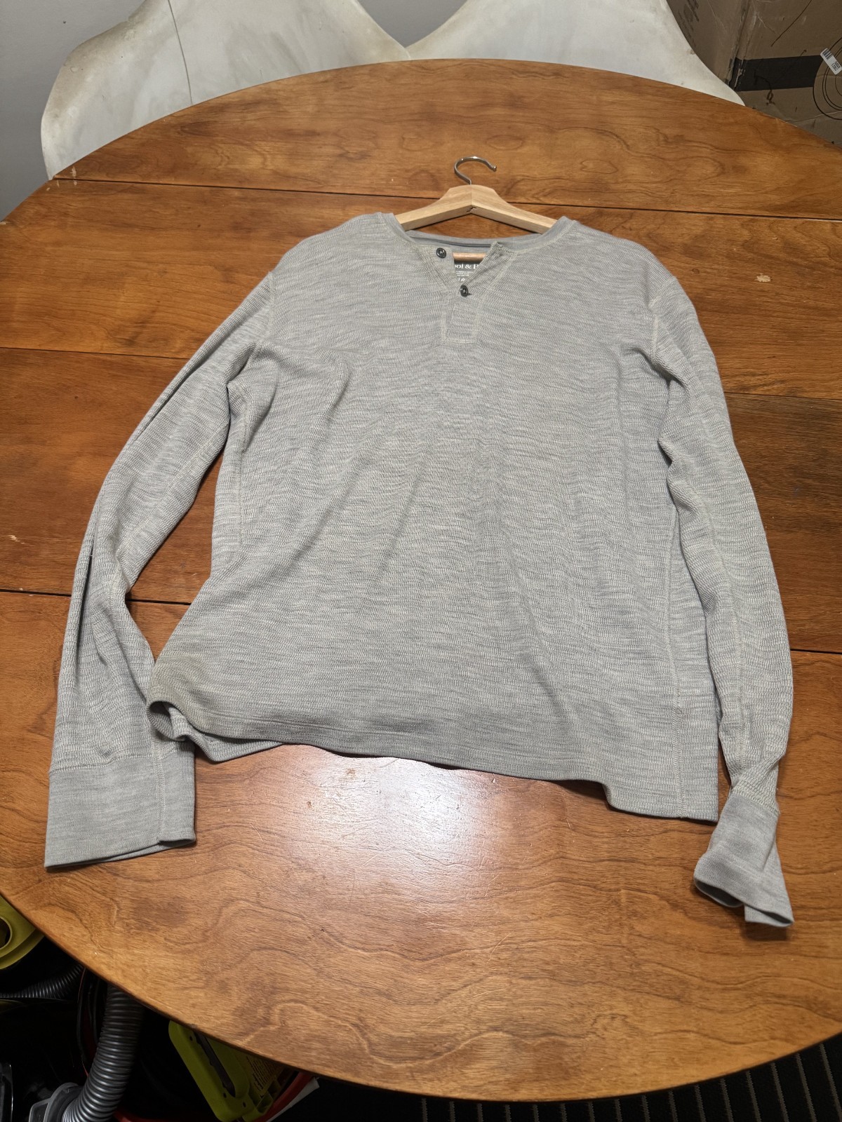 Wool & Prince Large Oatmeal Heather Waffle Henley MSRP $140