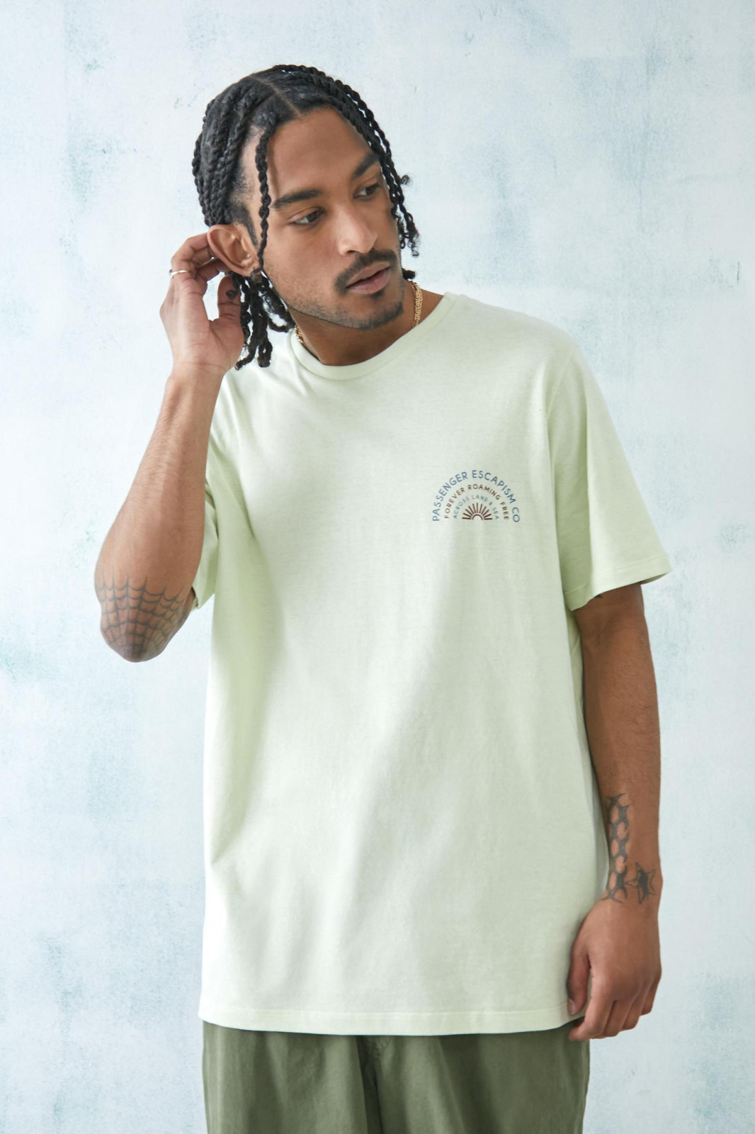 Men’s Passenger Good Vibes T-Shirt, style#M-TE-I9ZHL-3064-SM, sz M, Tender Green