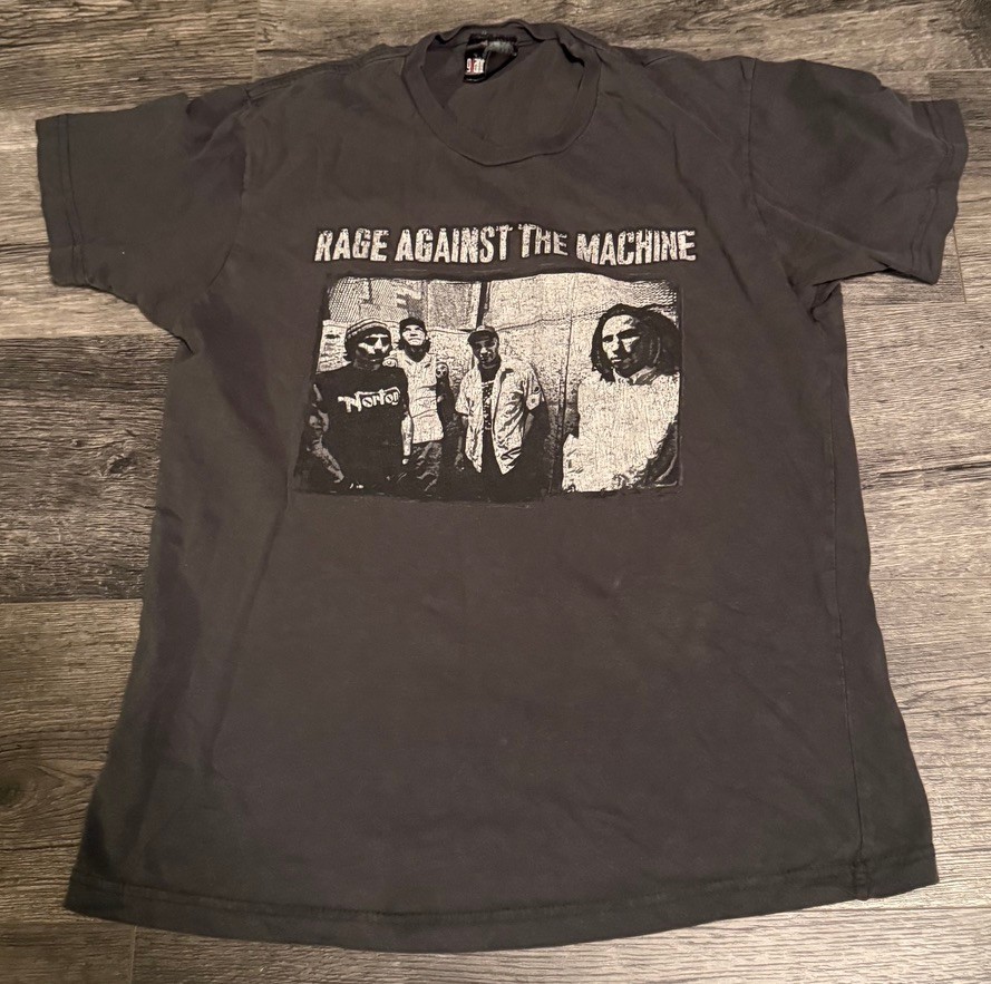 RAGE AGAINST THE MACHINE Vintage 1997 Evil Empire Tour Shirt Small 100% Genuine