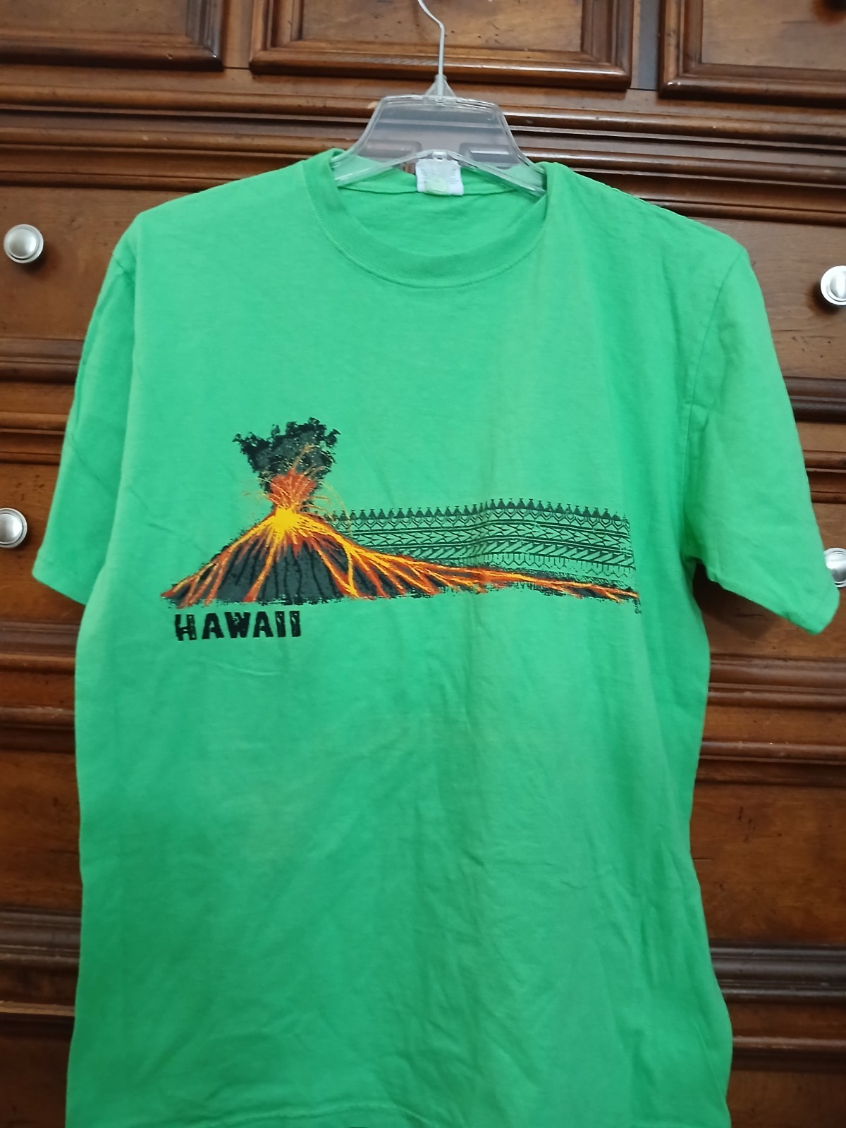 Crazy Shirts Green Apple Dyed Lava Flow Tribal Mens T shirt M NWT gallery