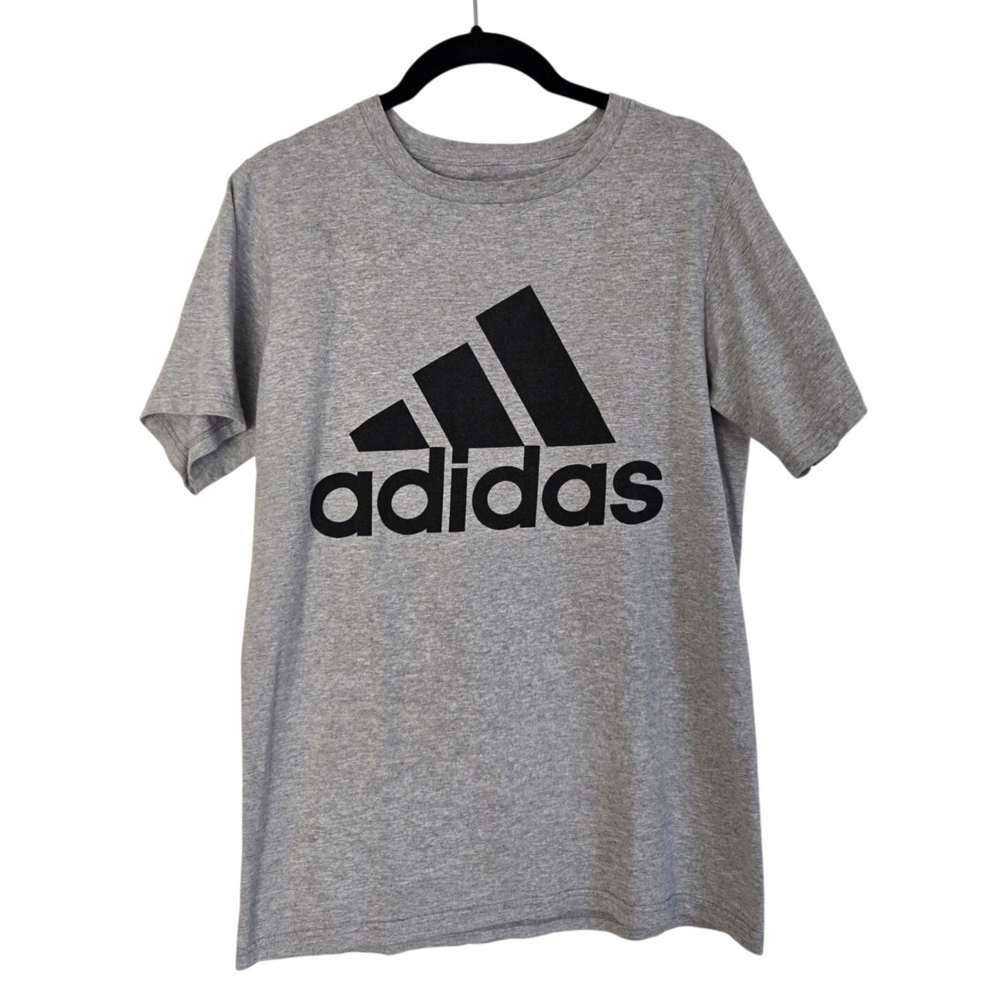 Adidas Heather Gray Badge of Sport Graphic T‑Shirt Athletic Logo Tee Size Small