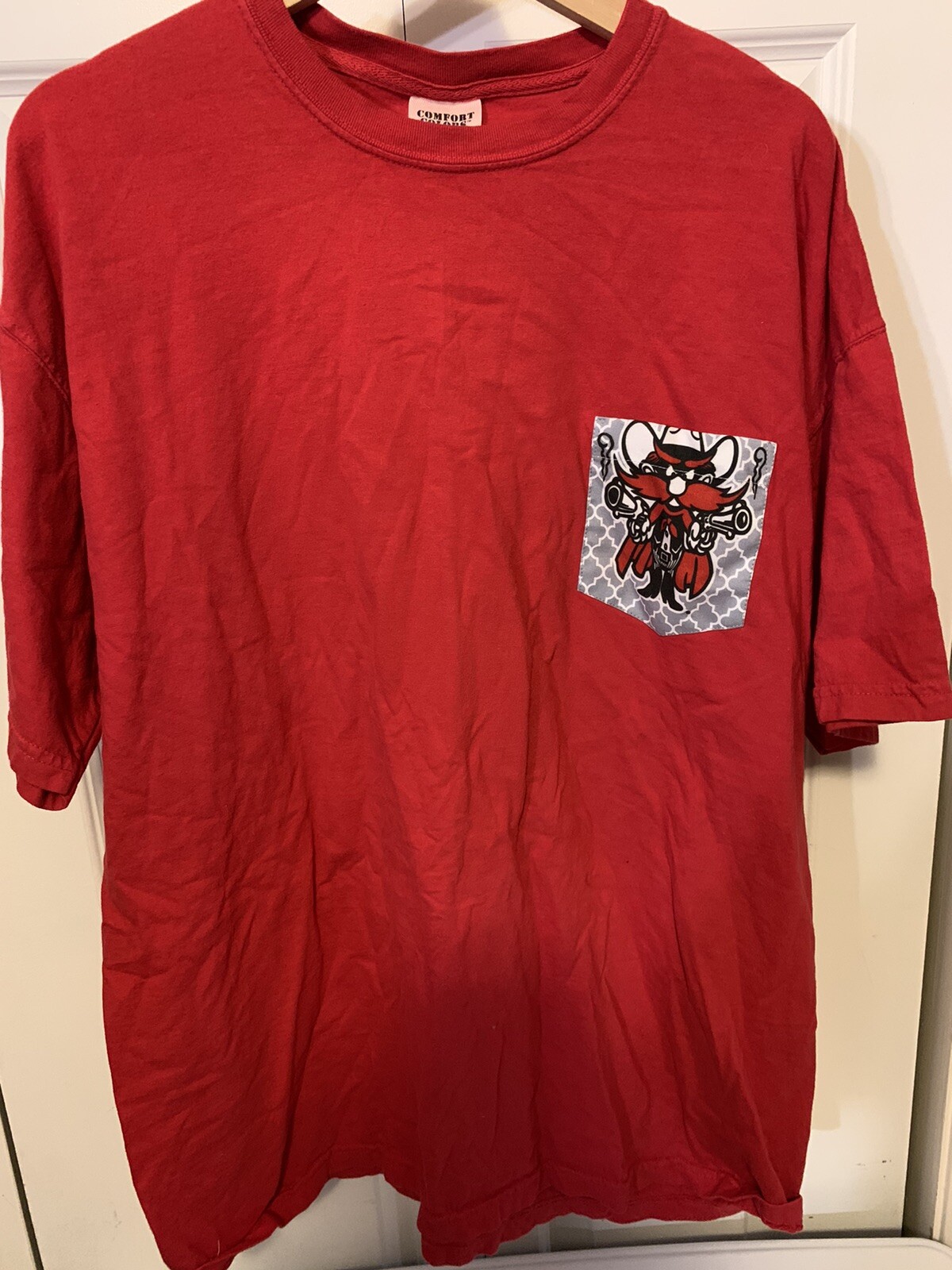 Yosemite Sam On Pocket Mens Sz XL T Shirt Red Comfort Colors gallery