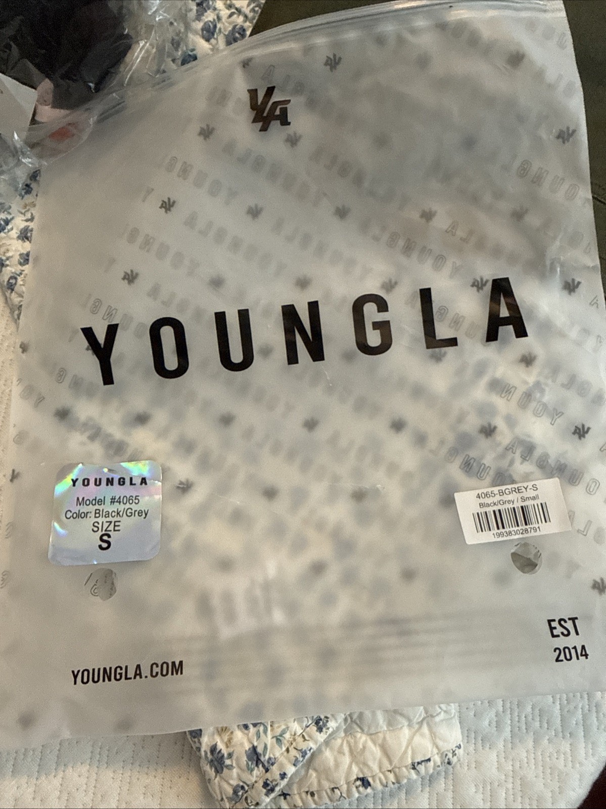 YoungLA Warrior Compression Tee Men's S Black/Gray Short Sleeve Crew gallery