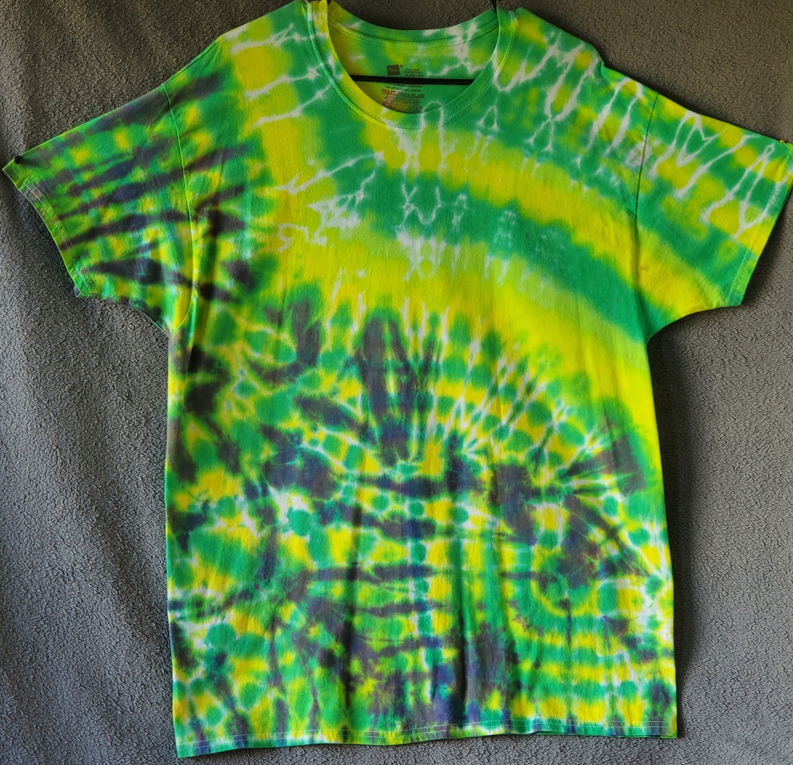 HANES SIZE X-LARGE 100% Cotton Tye Dyed Shirt Pre-washed WON'T FADE VERY SOFT gallery