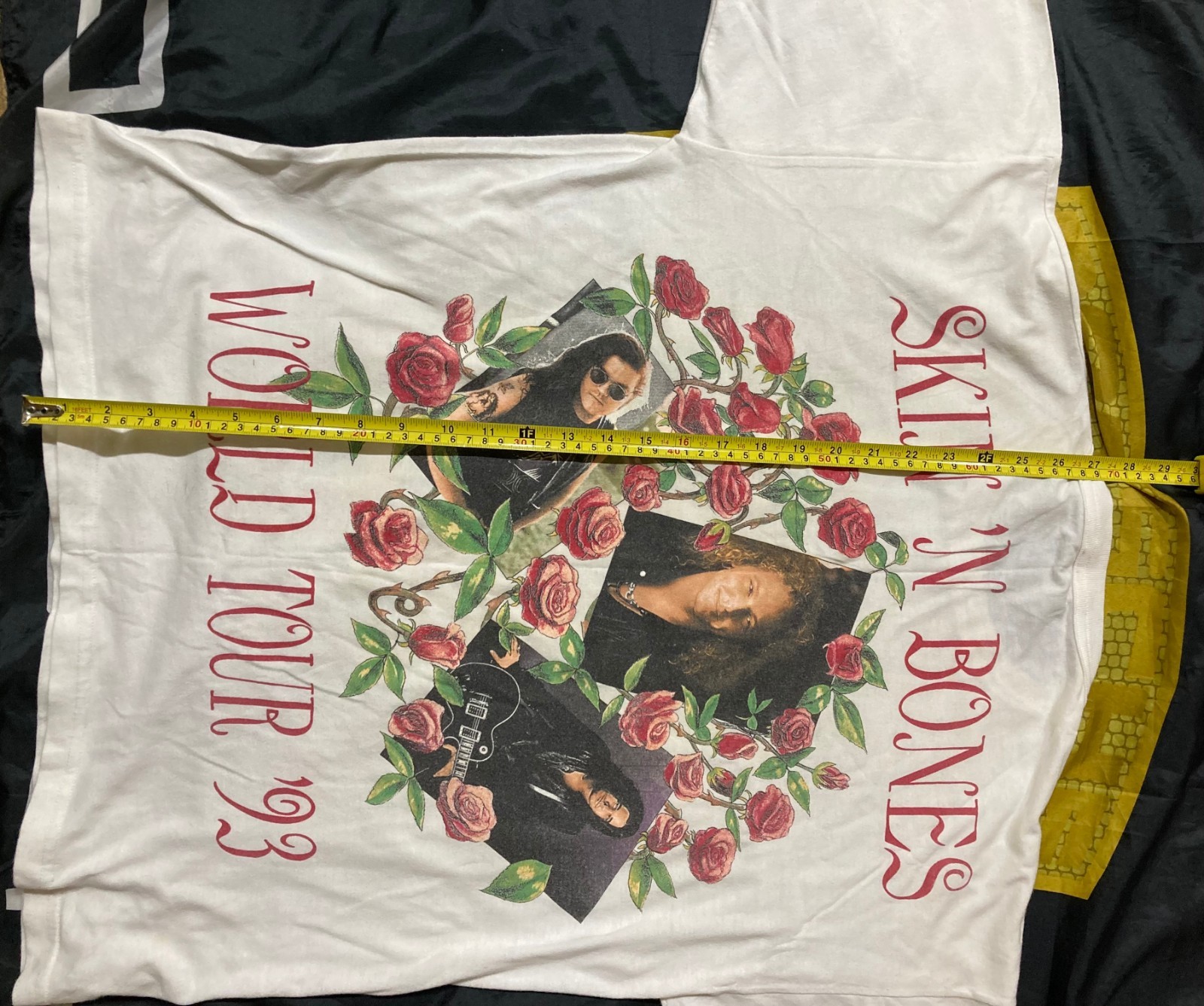 Guns N Roses 1993 World Tour Skin n Bones T Shirt Men's US XL / EU 56 gallery