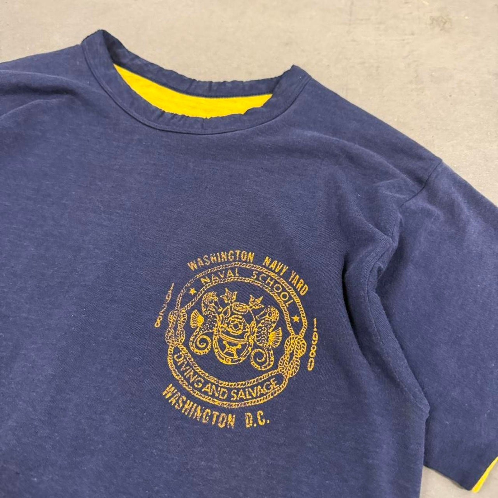 Vintage 70s 80s US Navy Deep Sea Diving Double Face Reversible T Shirt Size M gallery