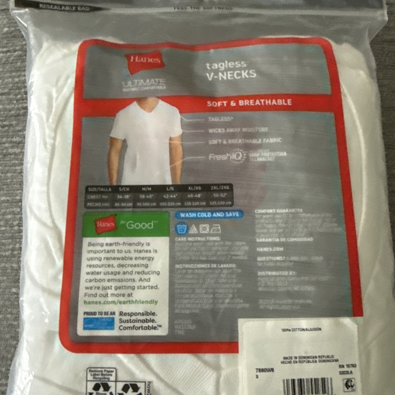 Vtg Hanes Men's tagless V-Necks T-Shirts White 6 Pack Size S (34-36") New In Pkg gallery