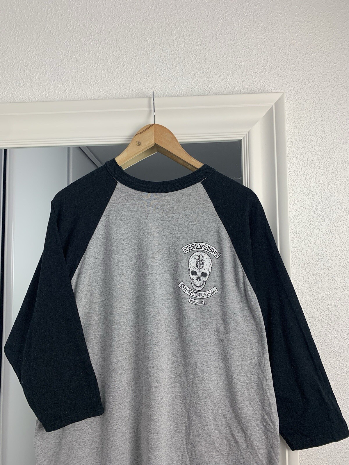 Vintage Rebel Eight Rebel 8 Long sleeve T-Shirt Tee Sculls gallery