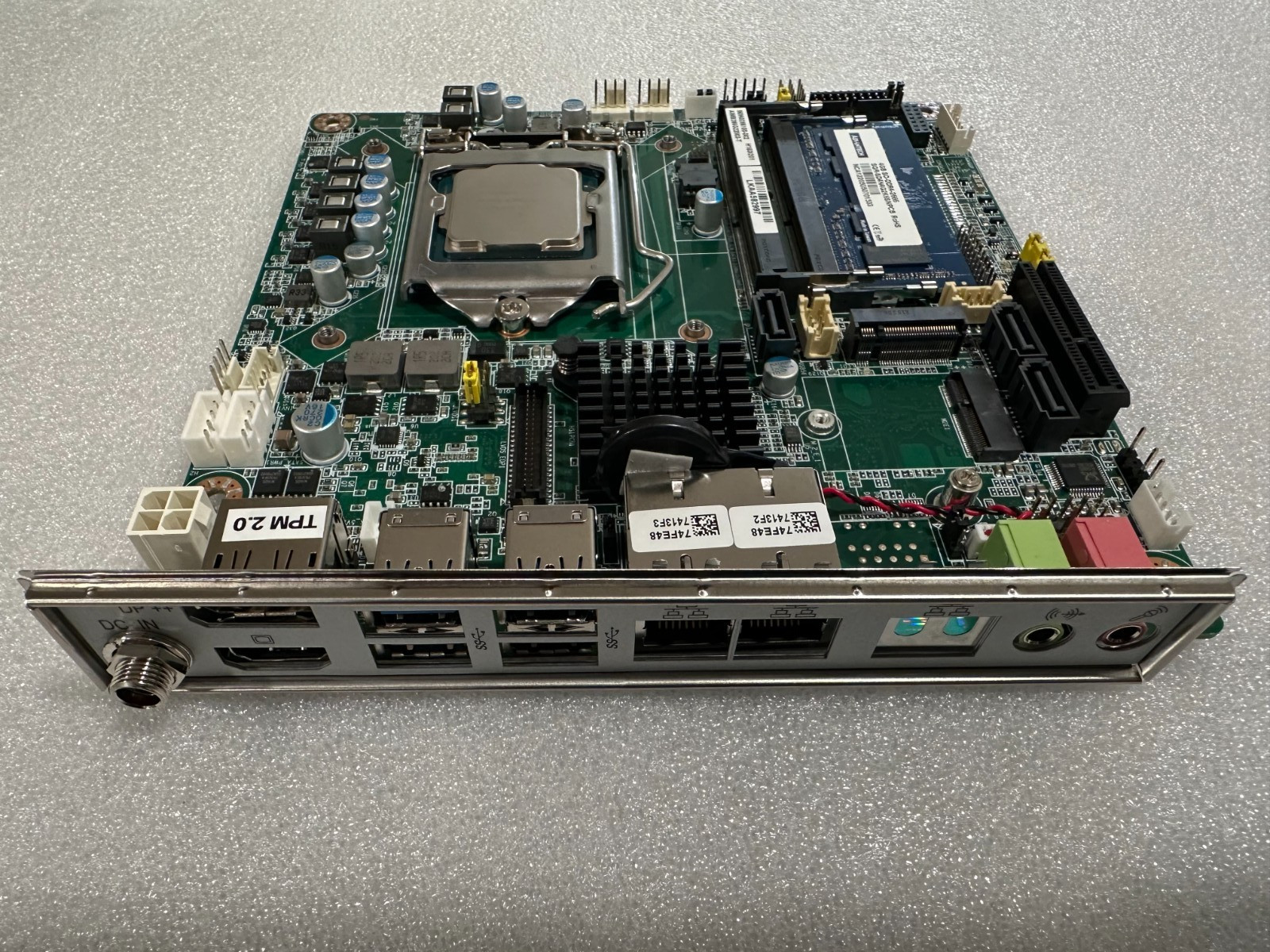 Advantech AIMB-286 Industrial ITX With i3-9100TE 1X 4GB DDR4