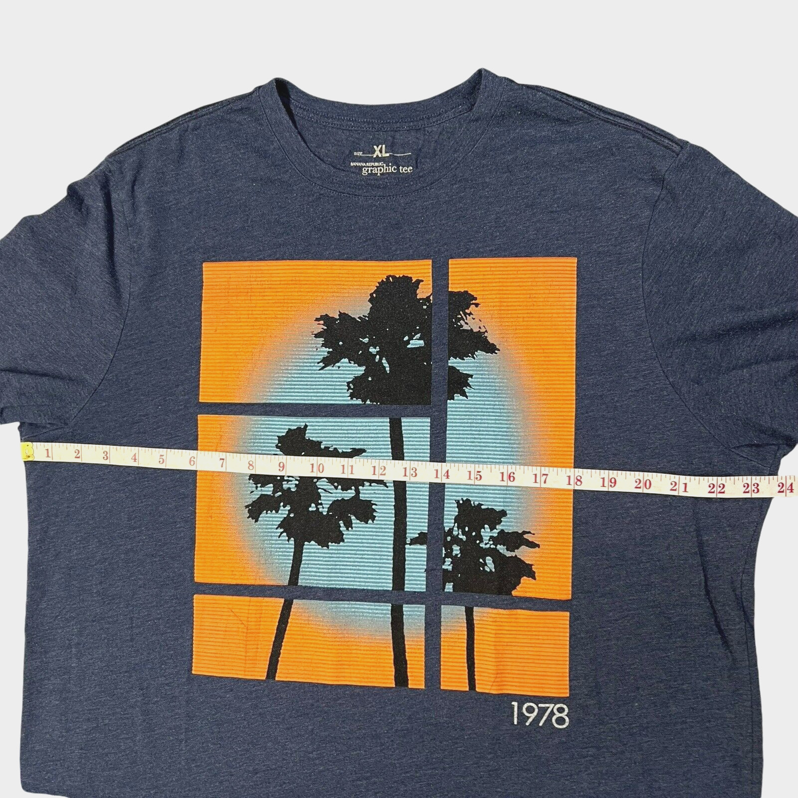 Banana Republic Graphic Tee Men’s Size XL Trees 1978 T-shirt Outdoor Beach gallery