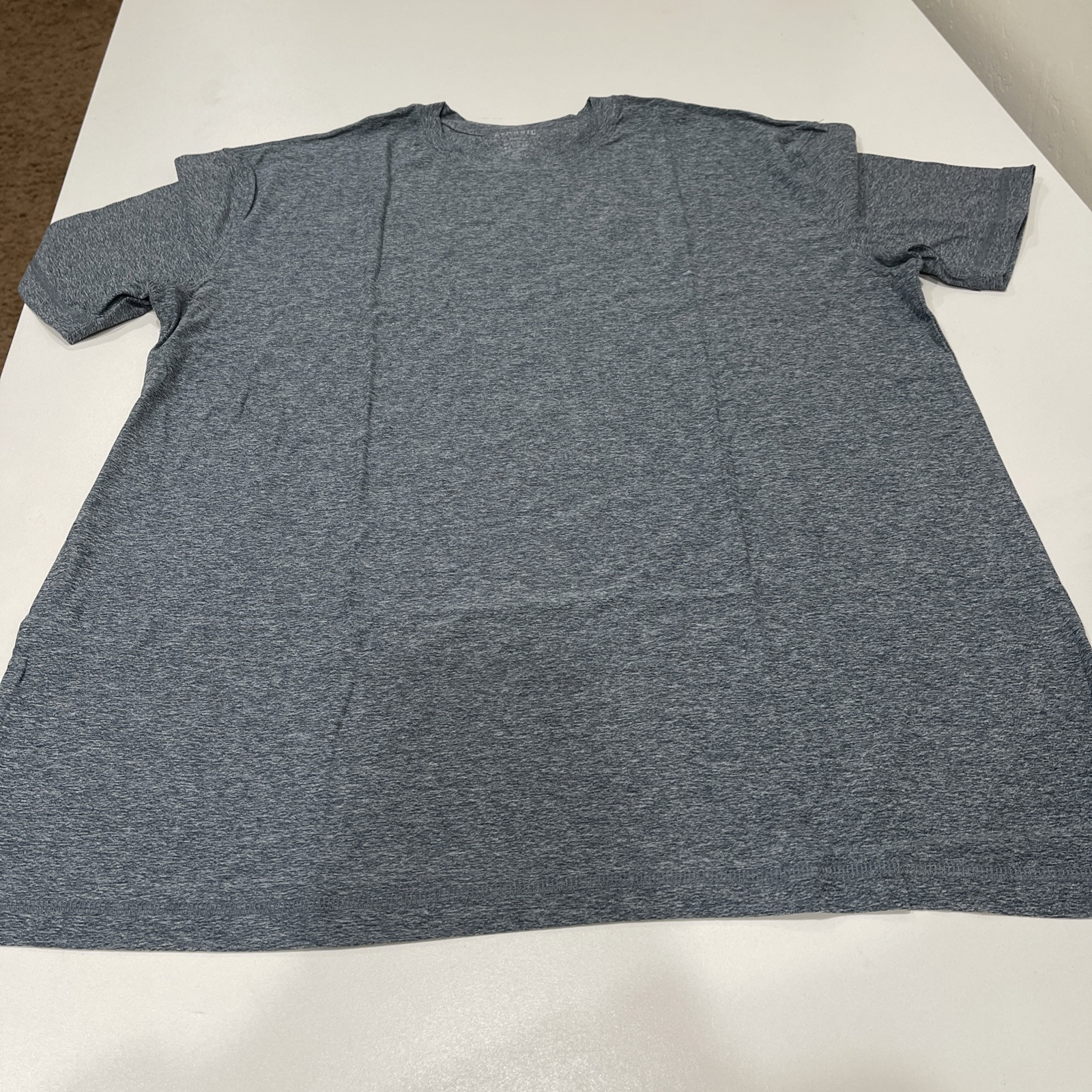 True Classic Crew Neck Short Sleeve Active T-shirt Heather Navy XL gallery