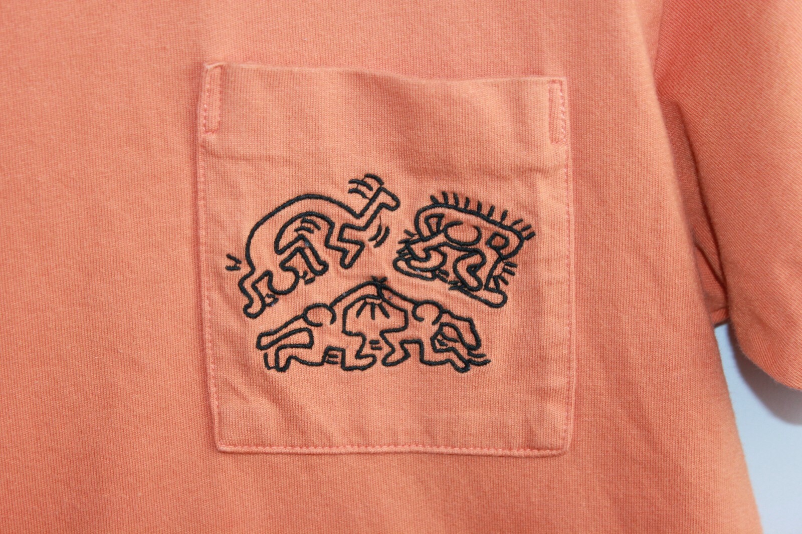 Uniqlo Keith Hering 100% Cotton Embroidered Pocket Orange T-Shirt Adult Size XS gallery