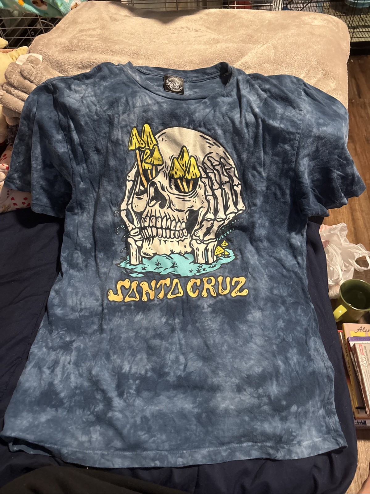 Santa Cruz Tie Dye Mushroom Skull Skateboard Shirt Size Large gallery