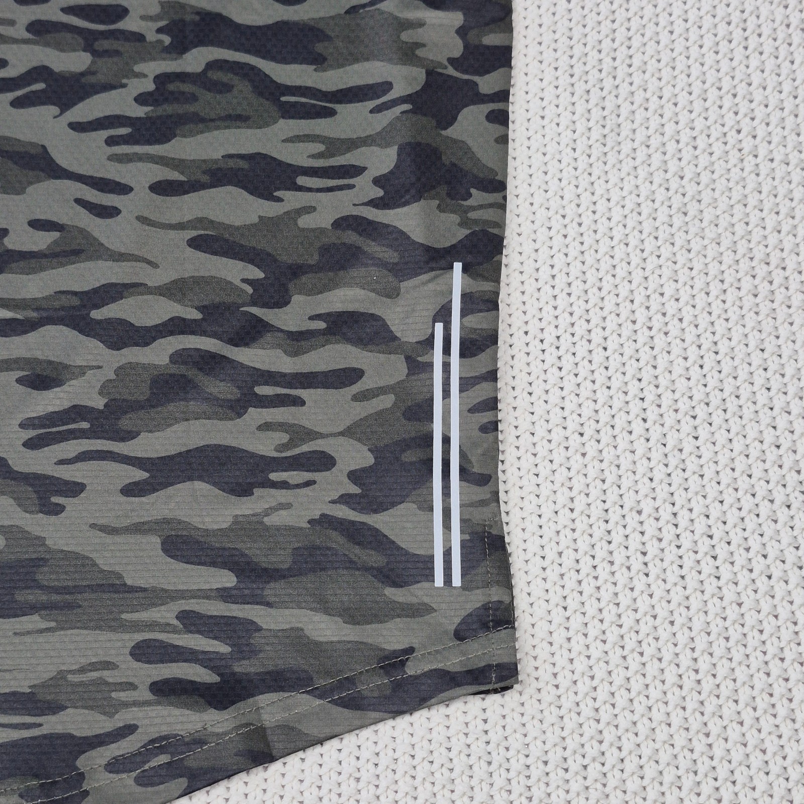 Kenneth Cole Men's Active Tech Shirt S/S Stretch Breathable Soft Olive Camo gallery