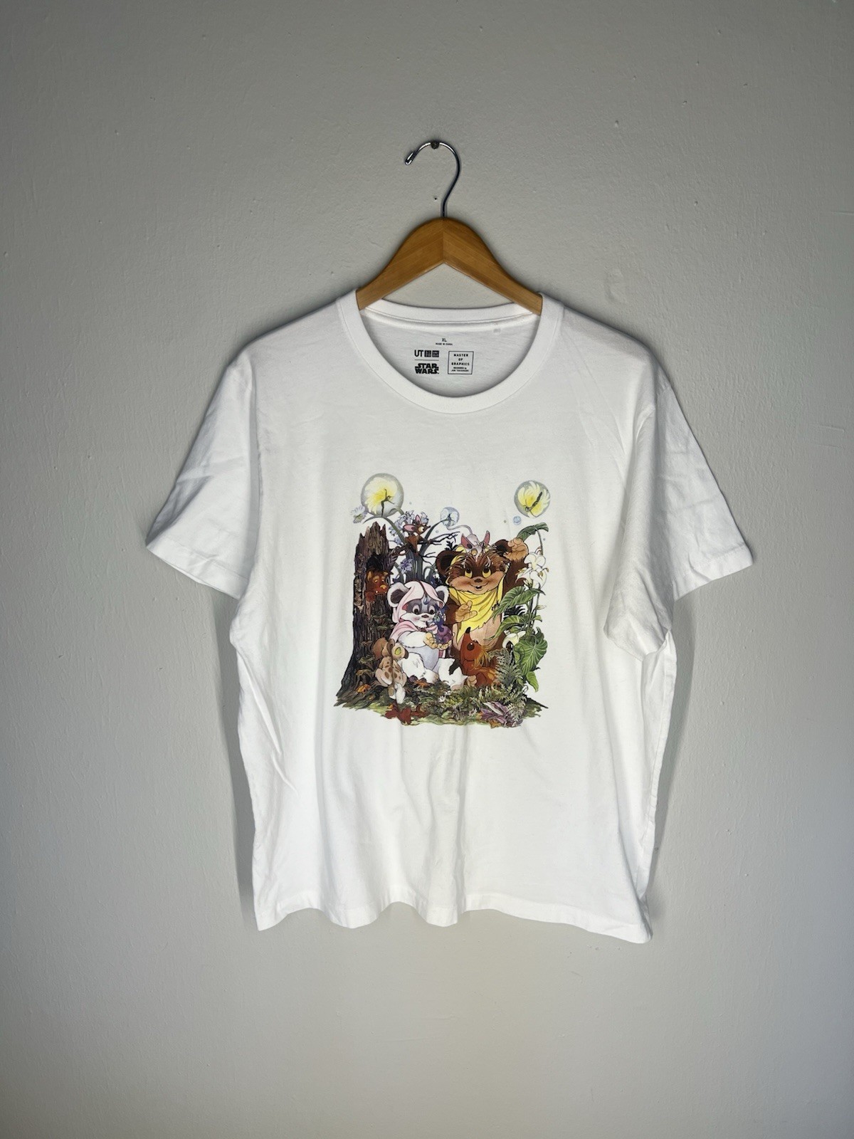 Uniqlo Star Wars Ewoks XL Vintage Graphic Tee – White Designer Streetwear gallery