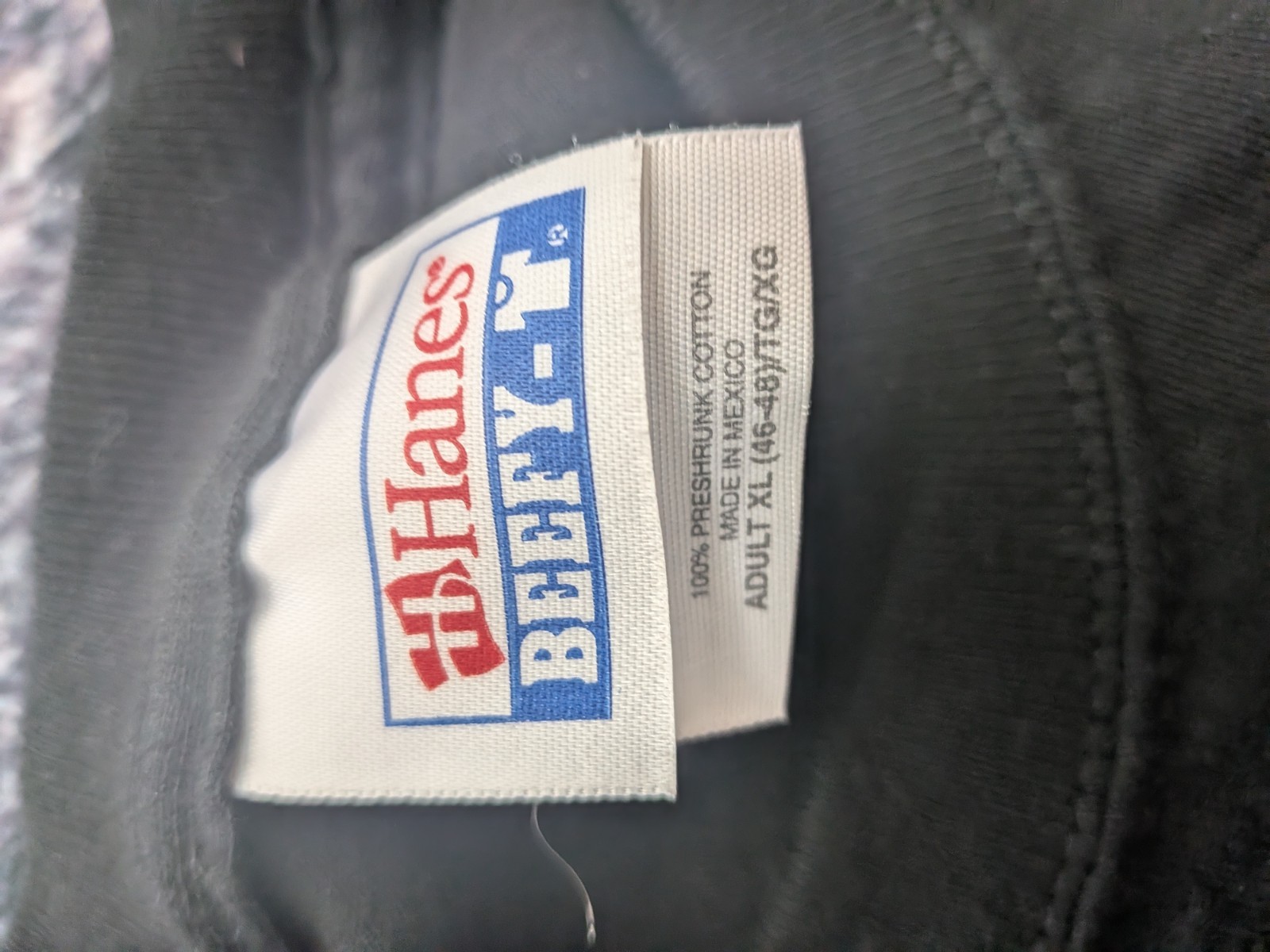 Hanes Beefy-T Black Graphic Logo T-Shirt "FINALL 2004" Crew Neck XL gallery