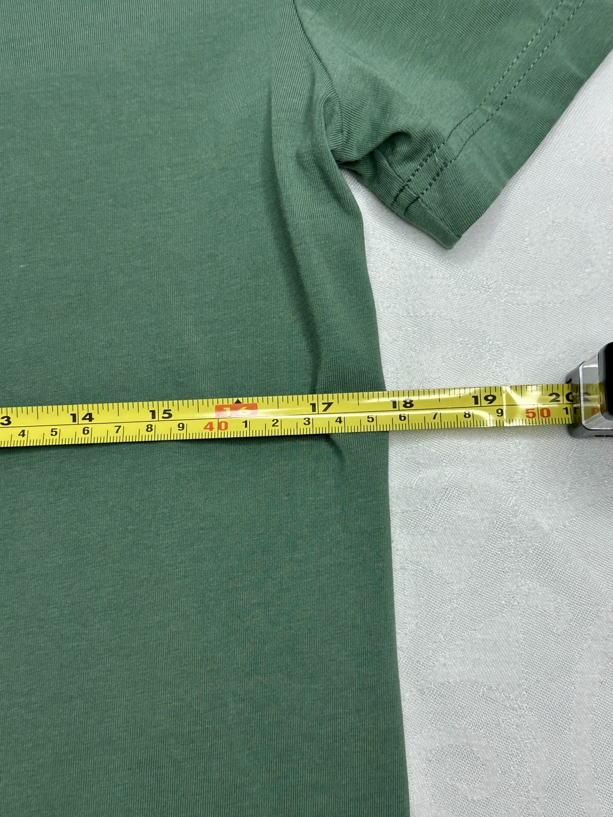 H&M Slim Fit T Shirt Men’s Size Small Green gallery