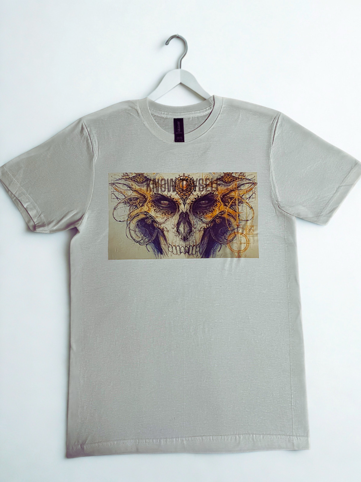 DTF Custom Made - KNOW THYSELF Short Sleeve T-Shirt - Black & White SML gallery